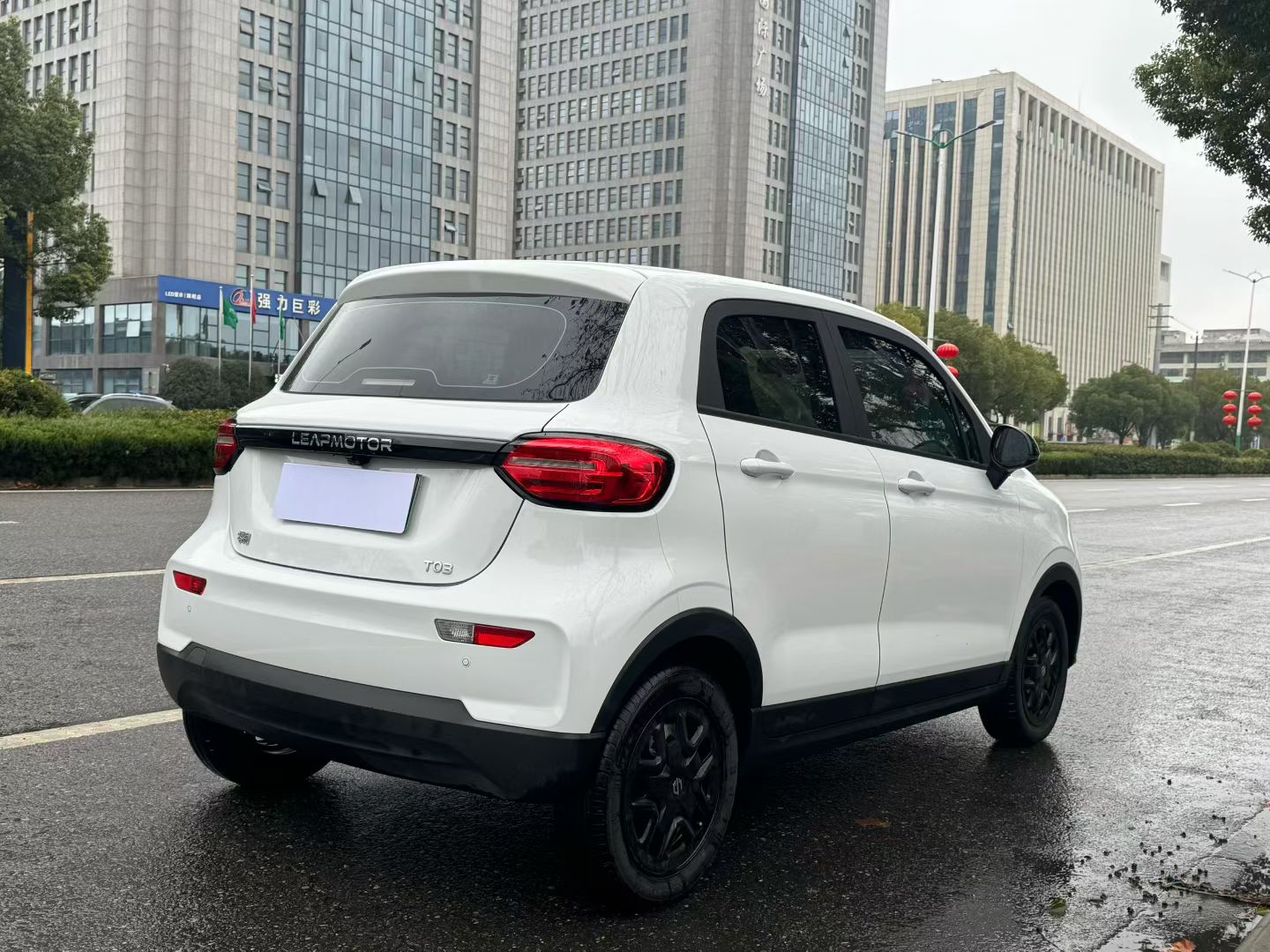 零跑汽车 零跑T03 2025 汽车图片 #9