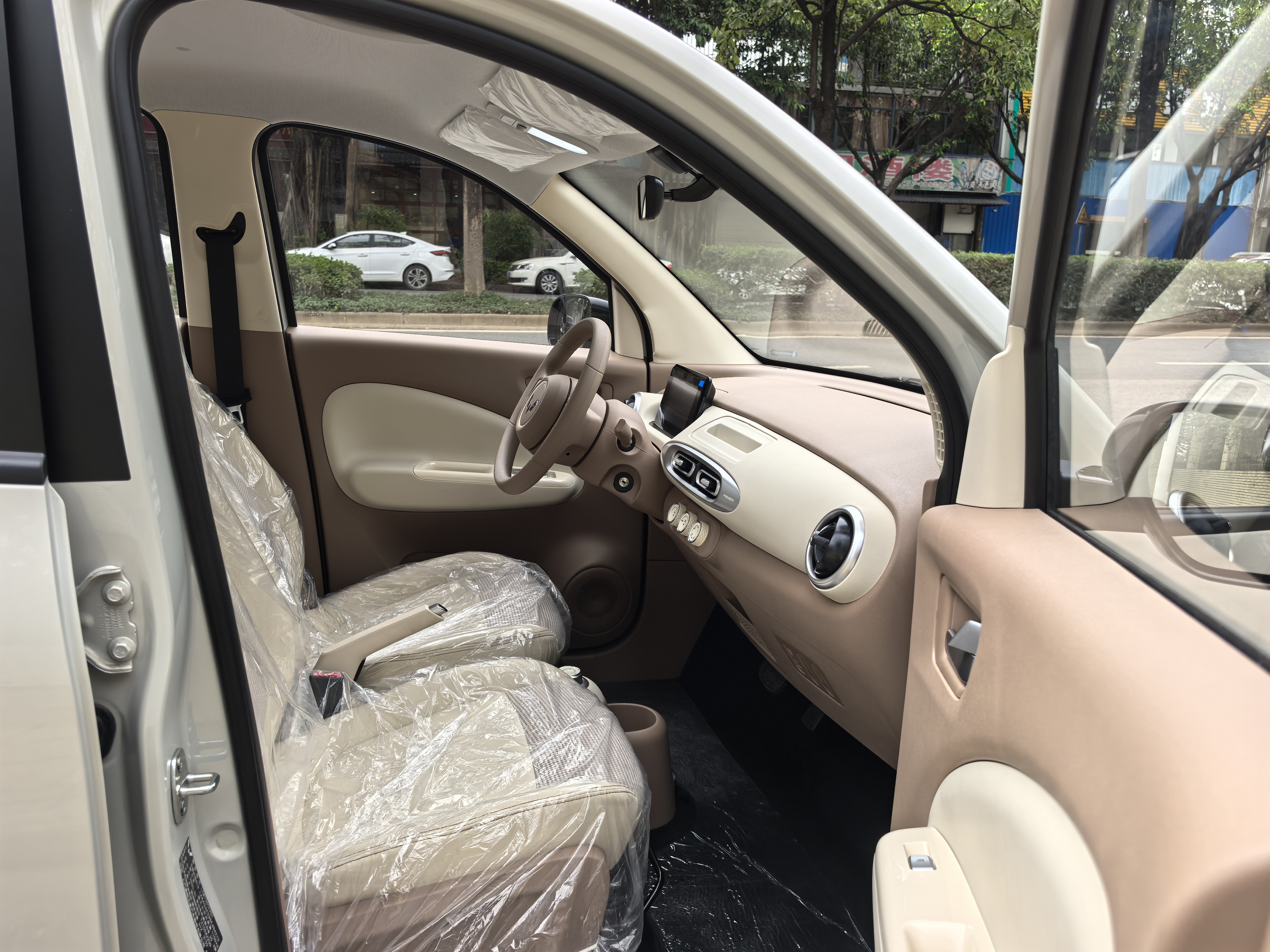 Wuling Hongguang MINI EV 2025 car image #9