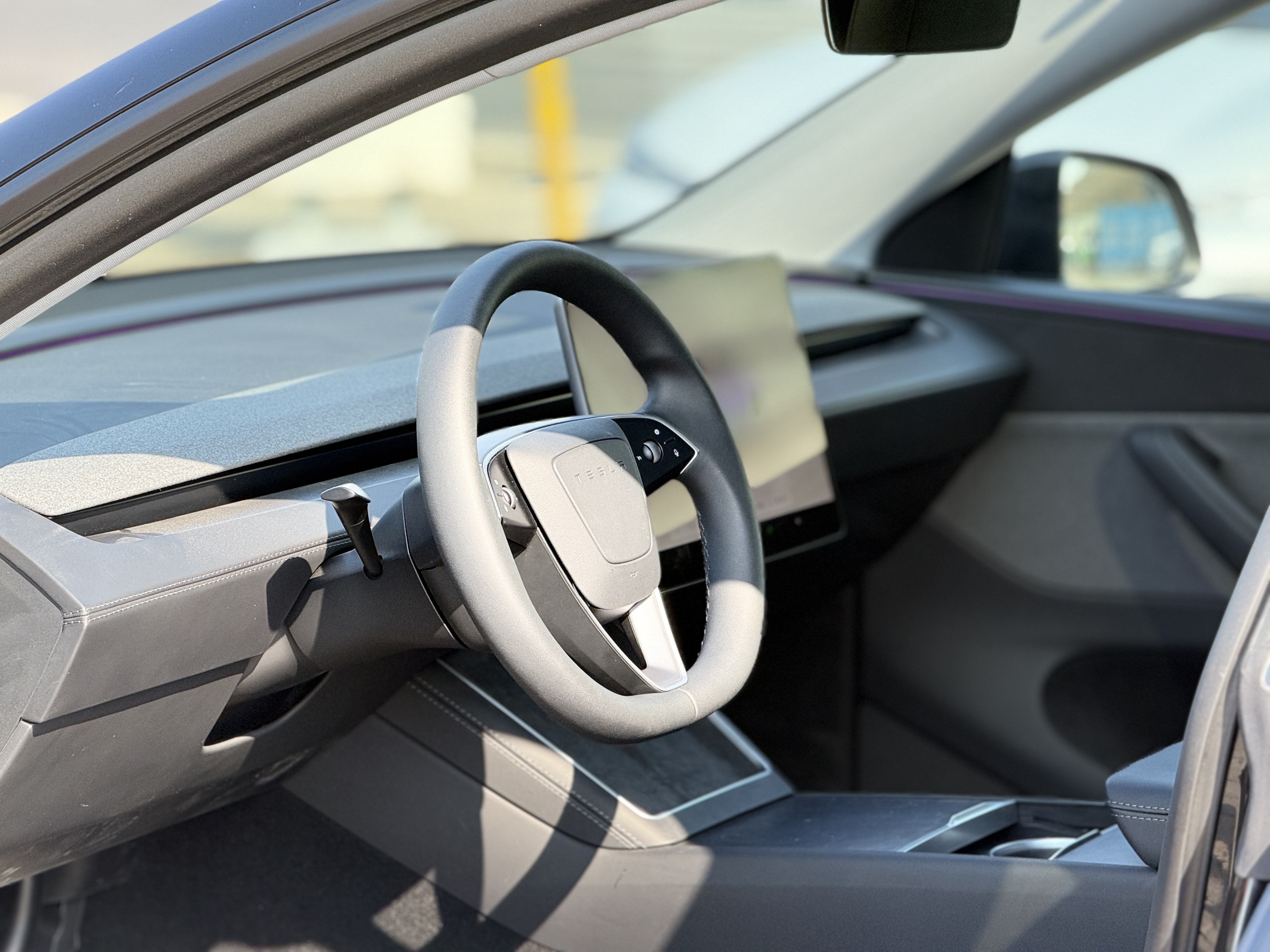 特斯拉 Model Y 2025 汽车图片 #9