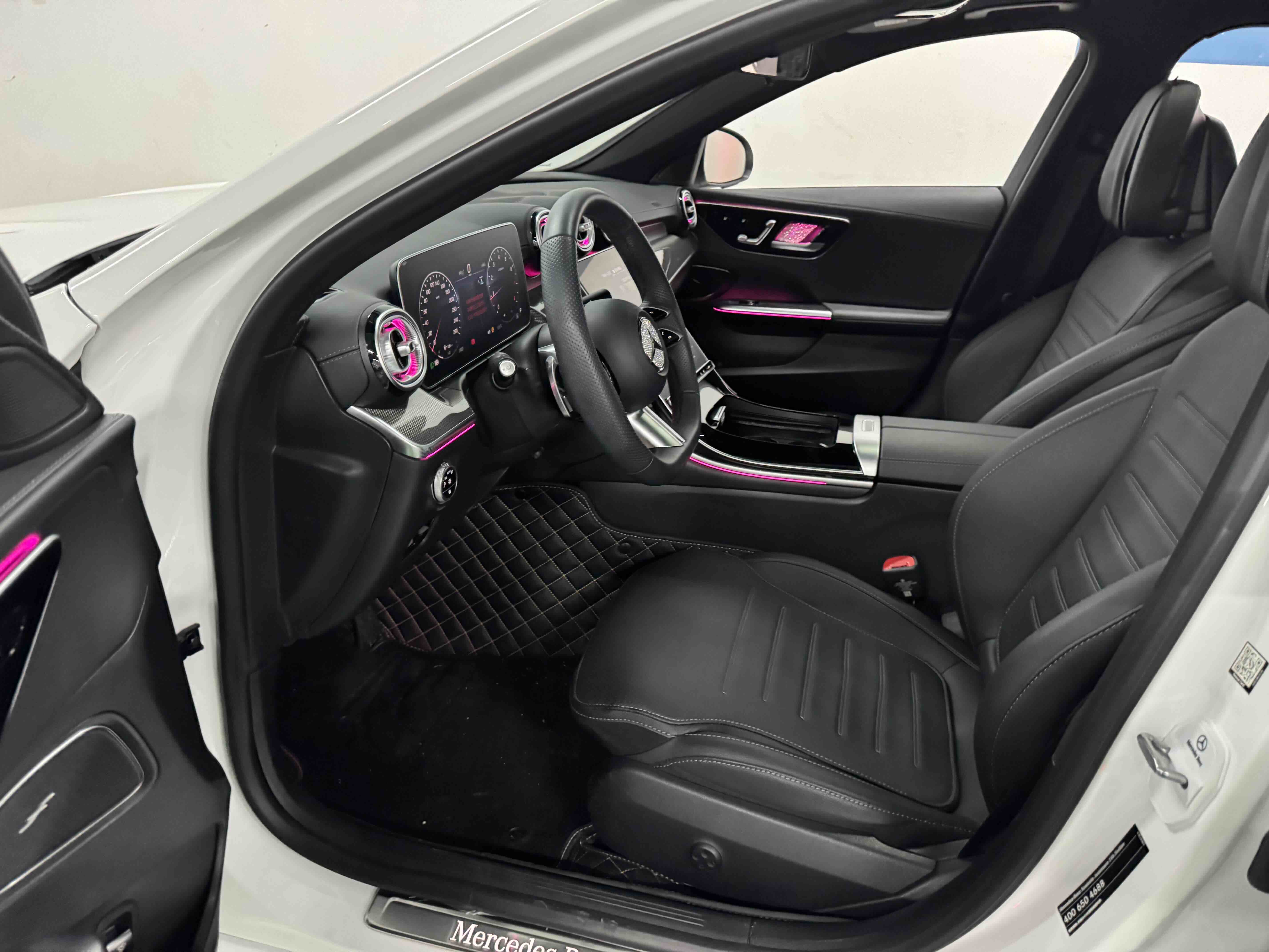 Mercedes-Benz C Class 2025 car image #9