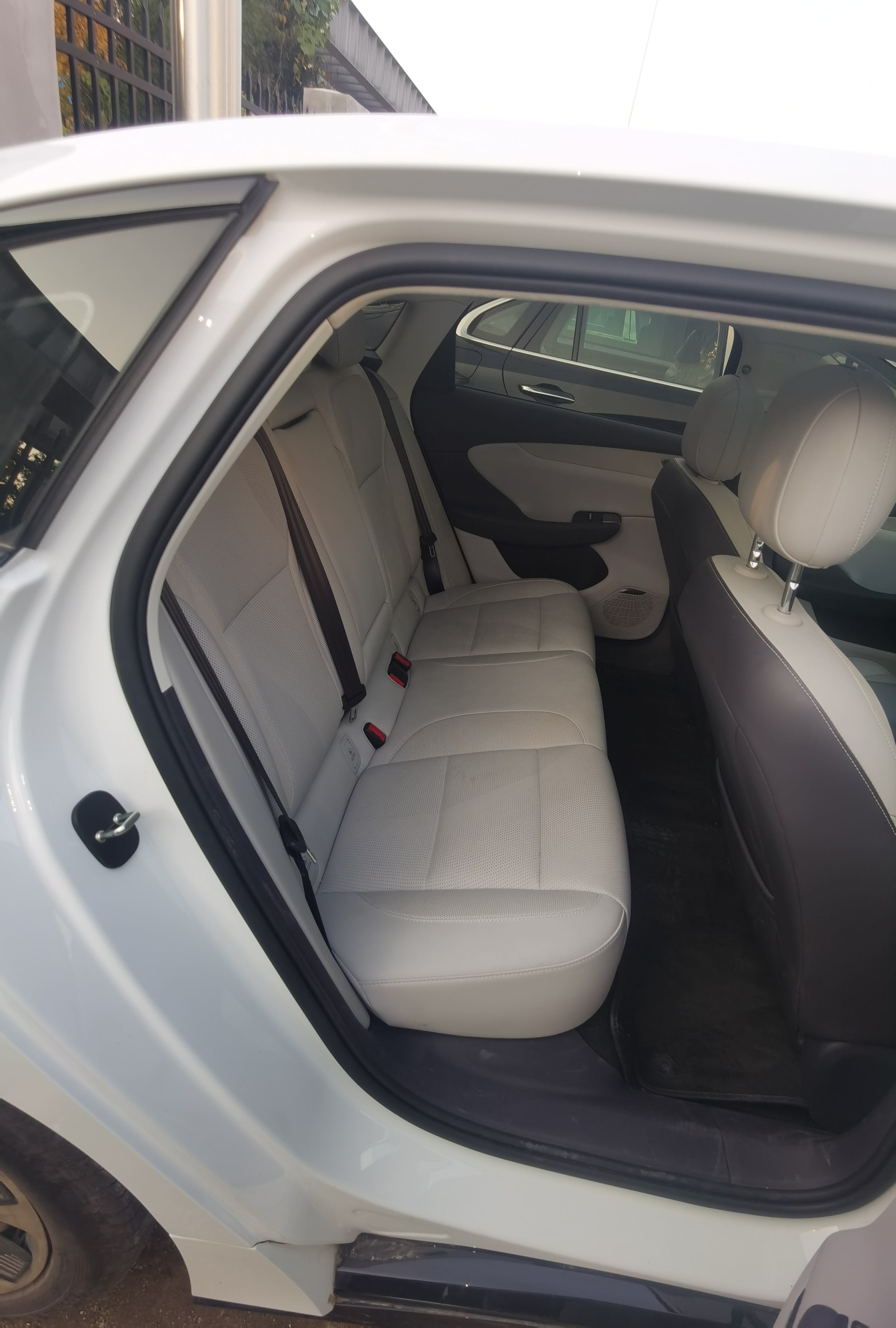 HongQi TianGong 05 2025 car image #9