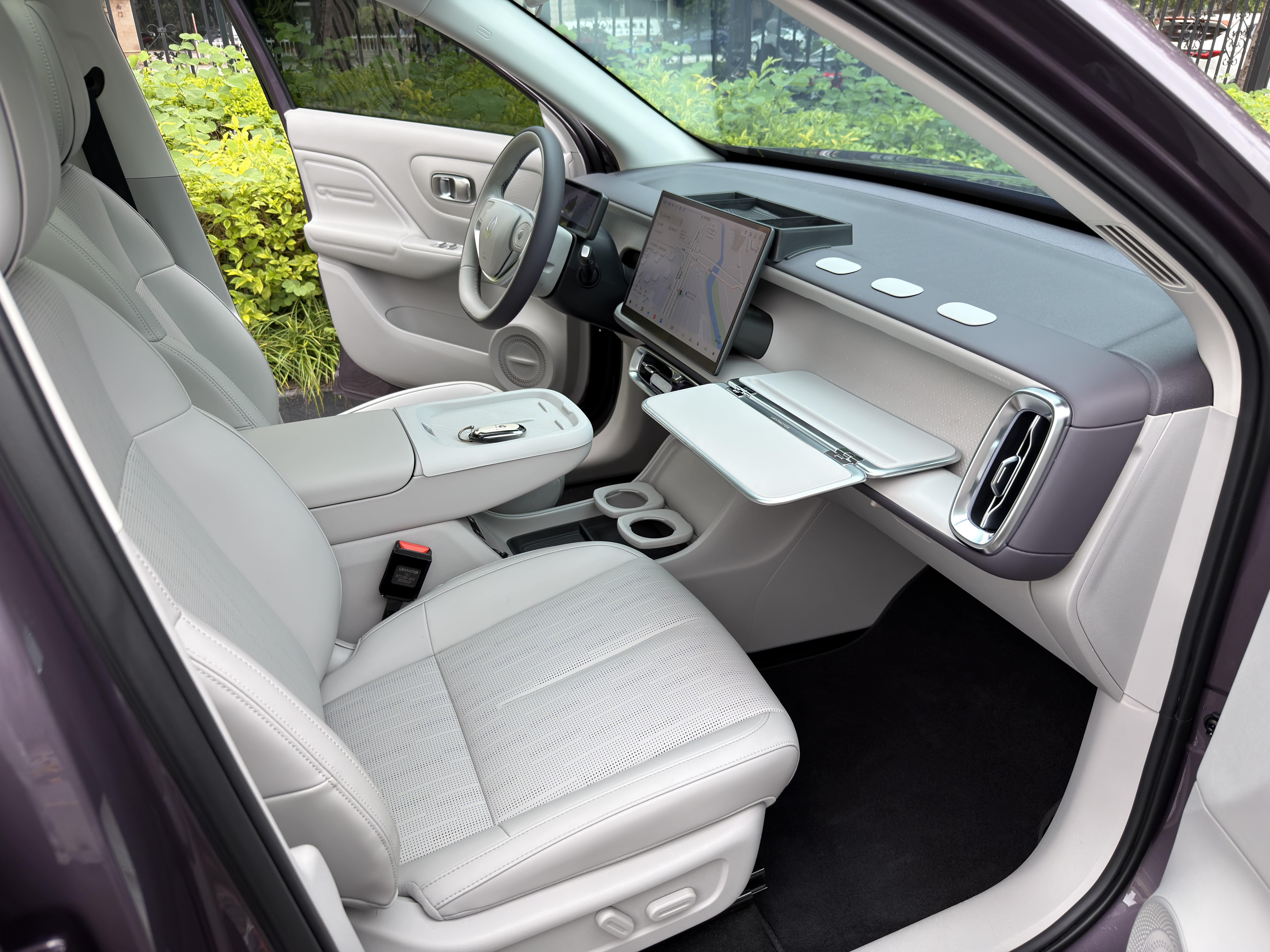 零跑汽车 零跑B10 2025 汽车图片 #9