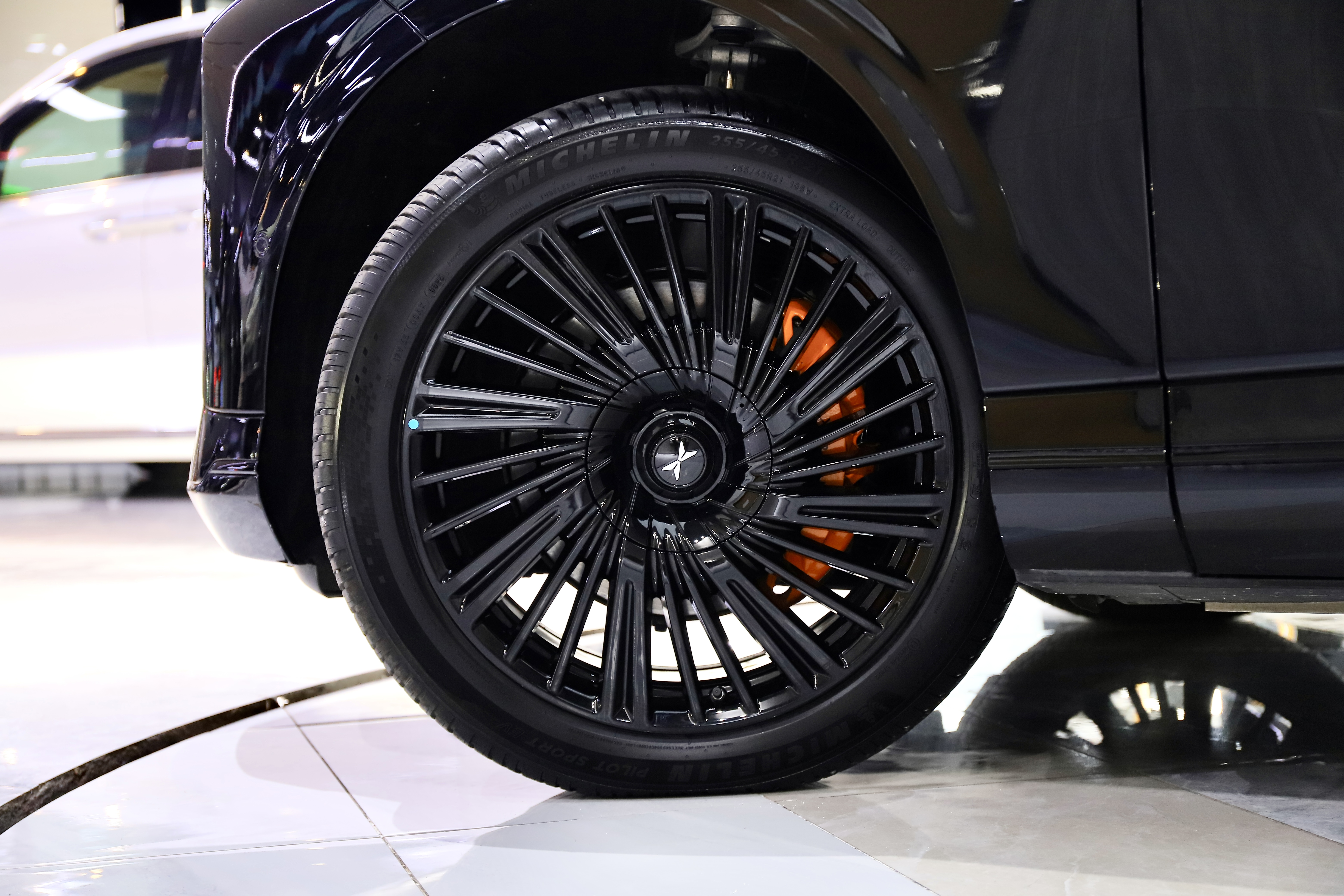 Xpeng G9 2025 immagine di auto #9