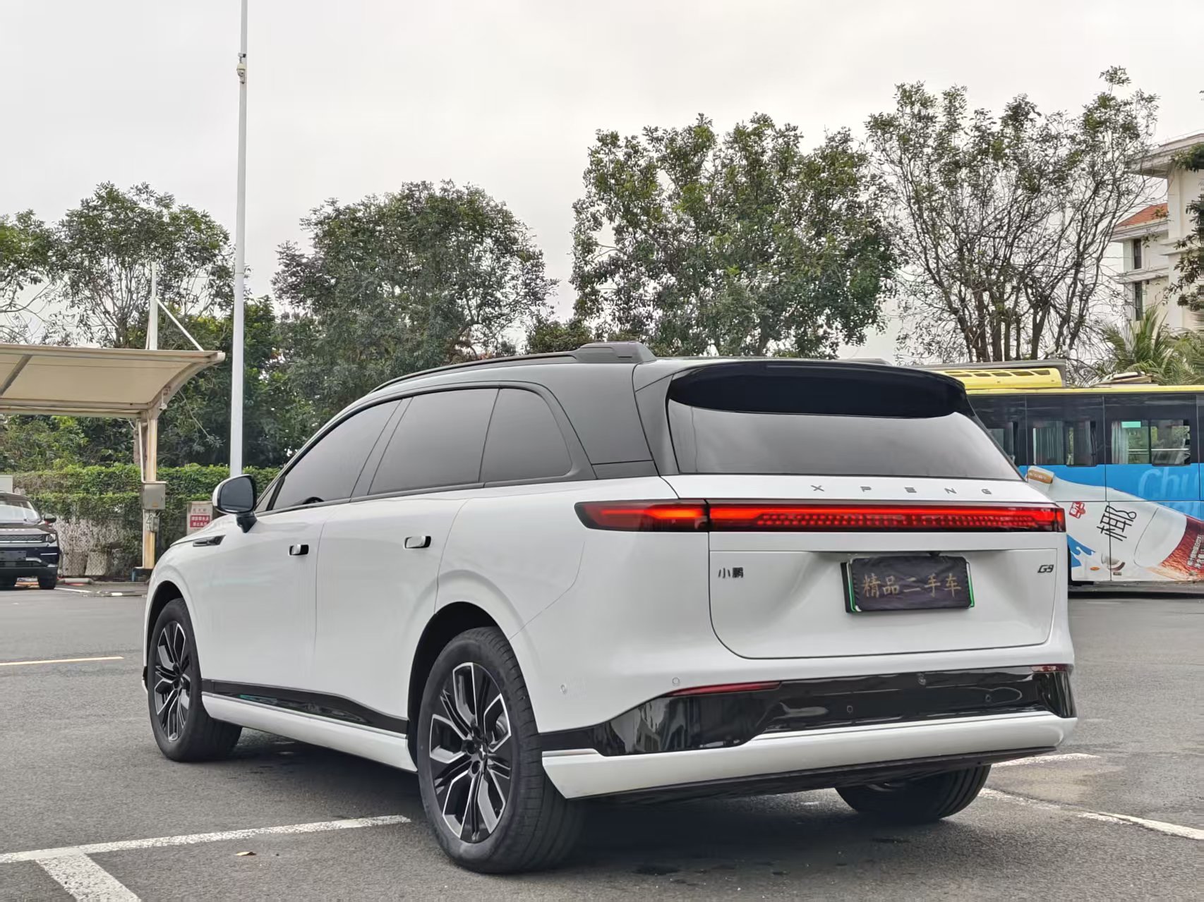 Xpeng G9 2025 immagine di auto #9