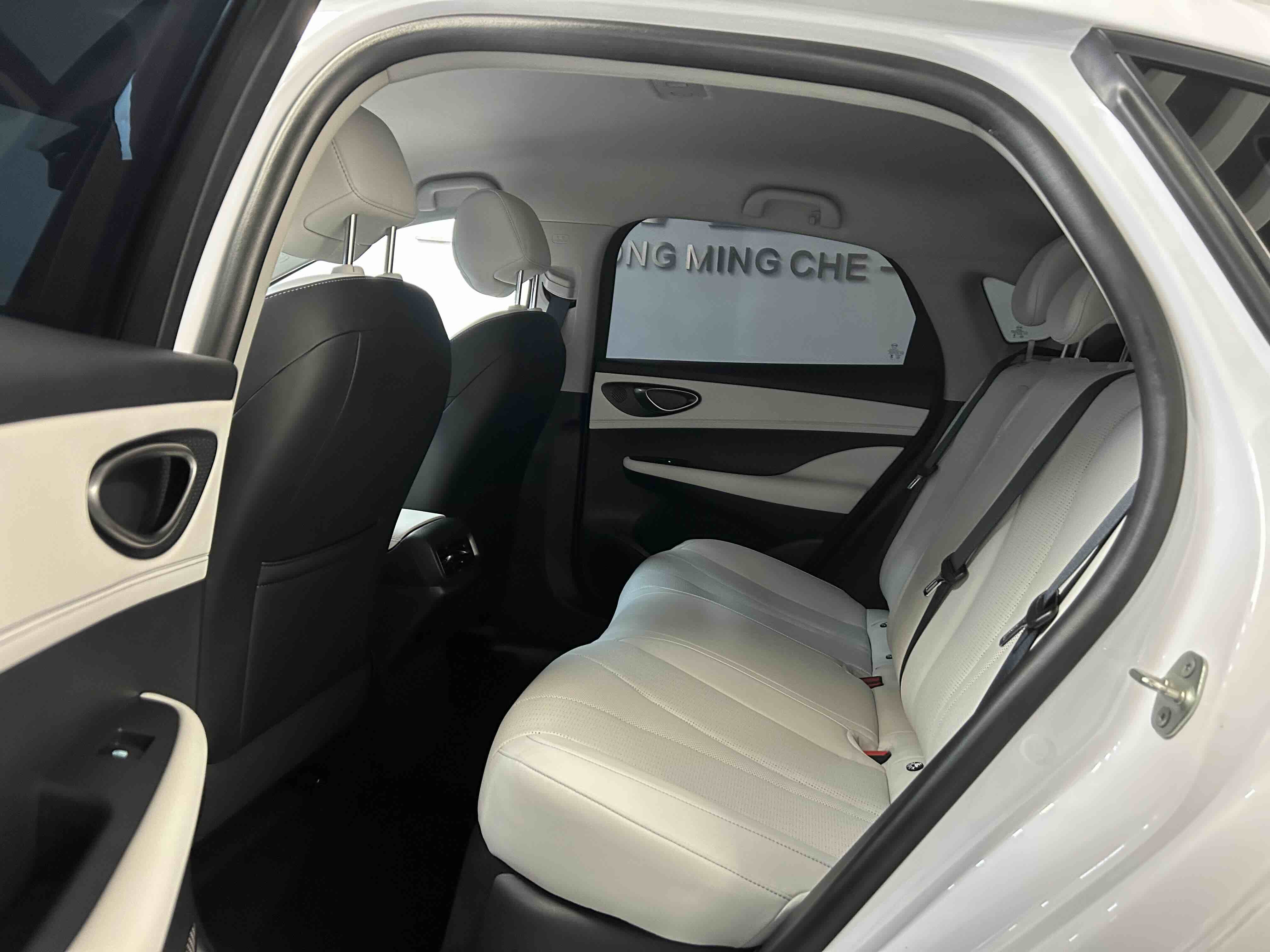 BYD Seal 05 DM-i 2025 #9 BYD Seal 05 DM-i 2025 car image #9