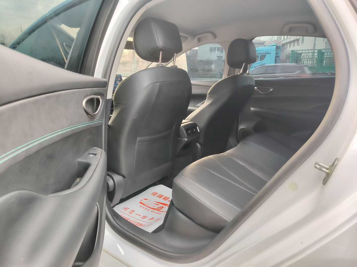 BYD Seal 05 DM-i 2025 car image #9