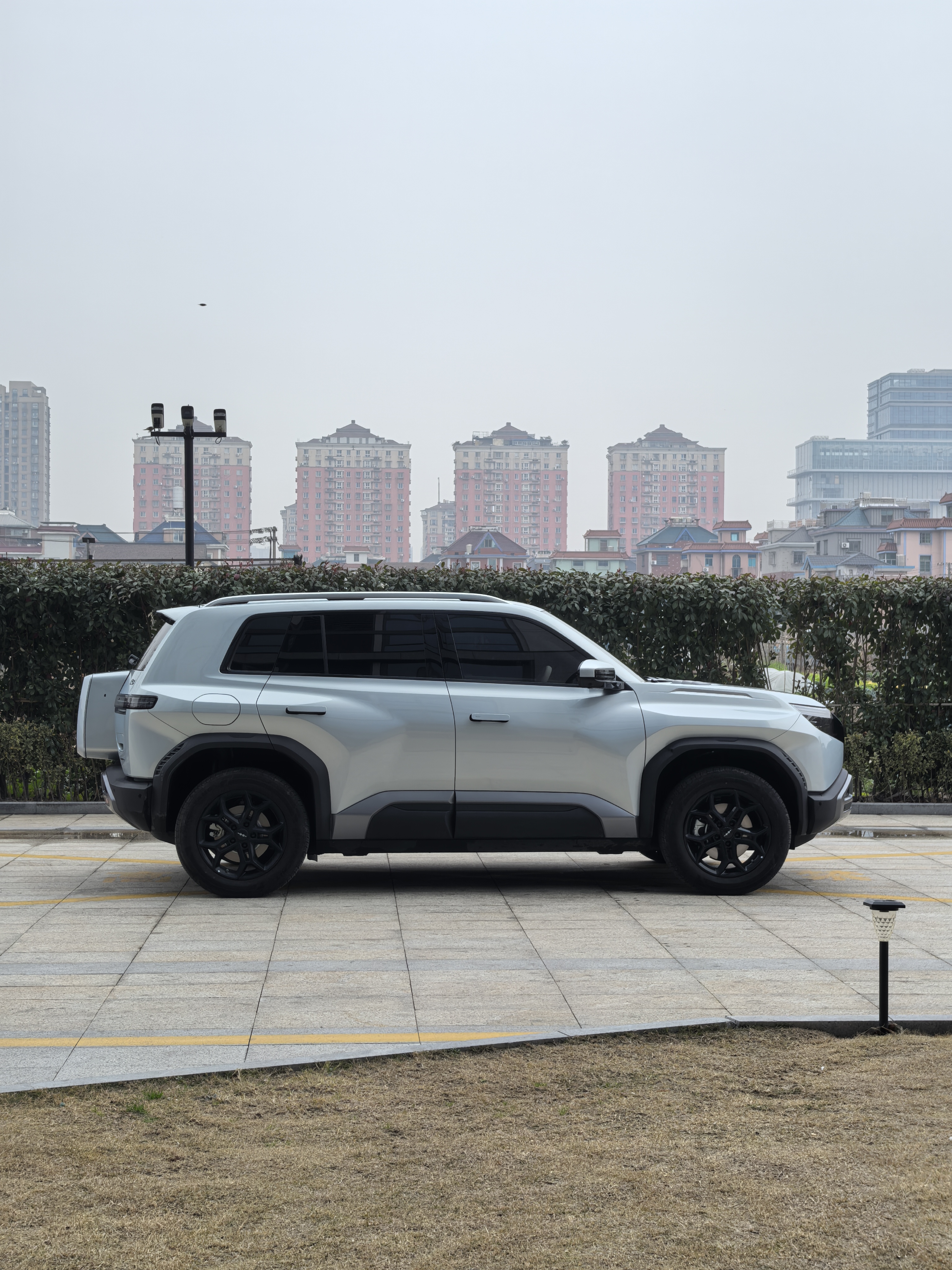 FangChengBao Tiger 3 2025 car image #9