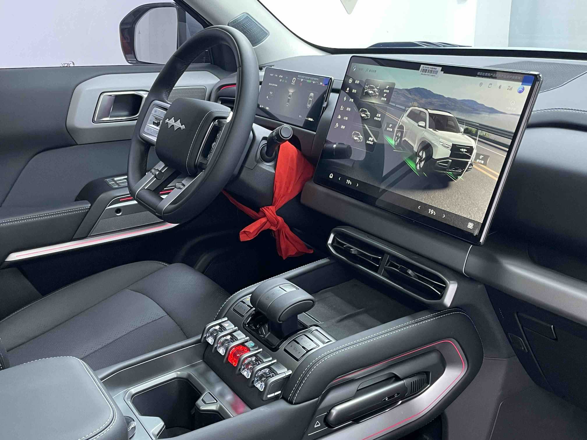 FangChengBao Tiger 3 2025 car image #9