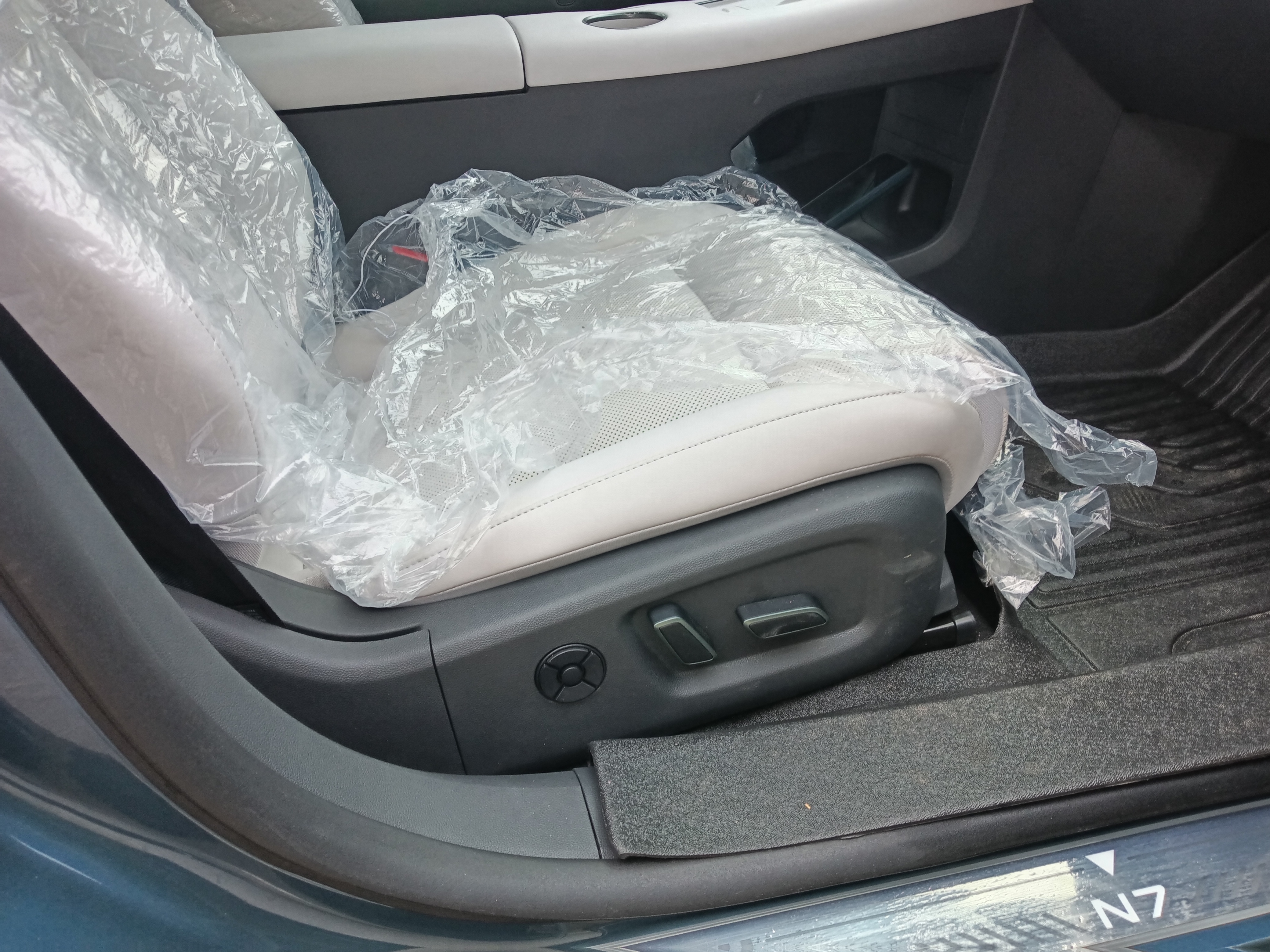 日产 日产N7 2025 汽车图片 #9