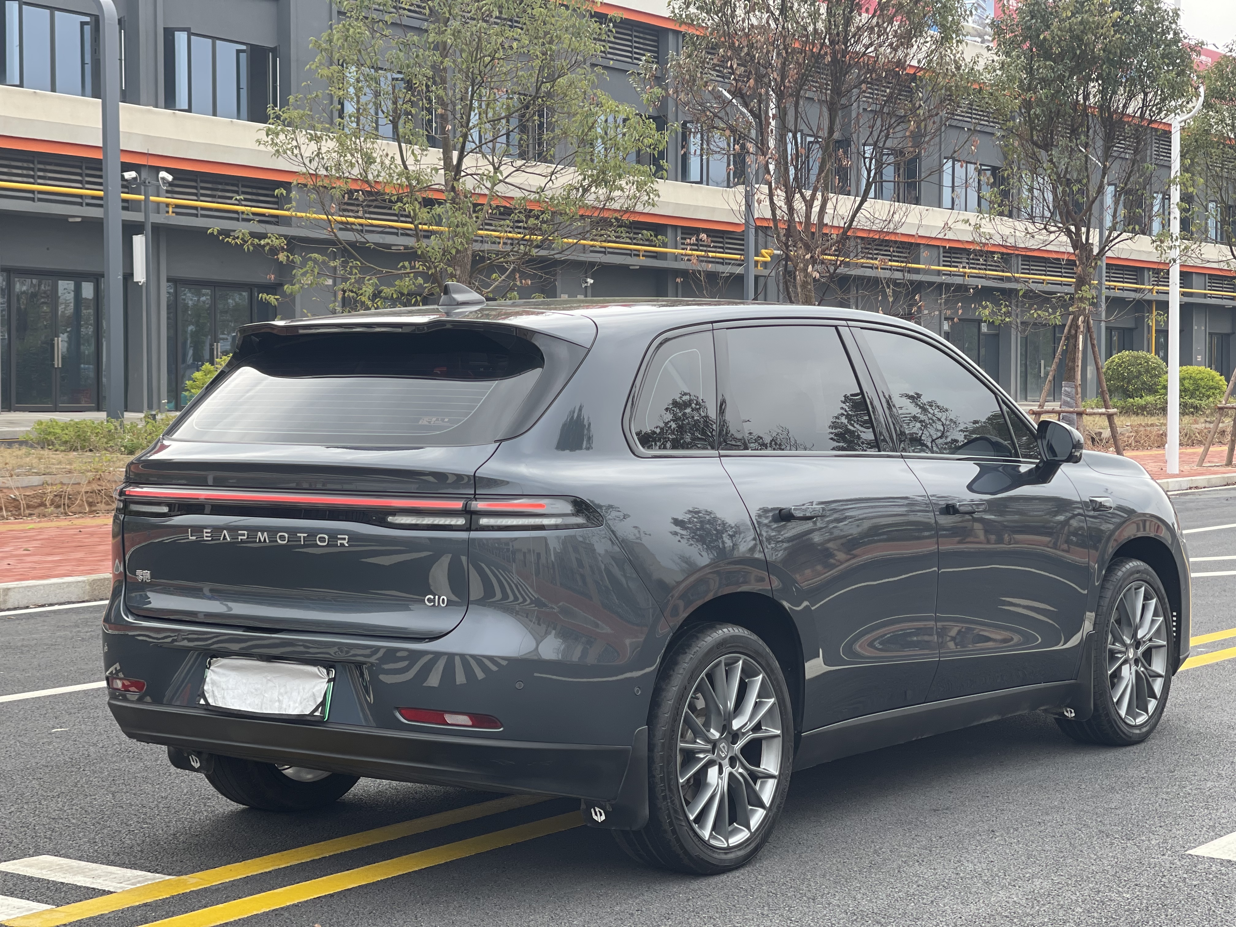 零跑汽车 零跑C10 2025 汽车图片 #9