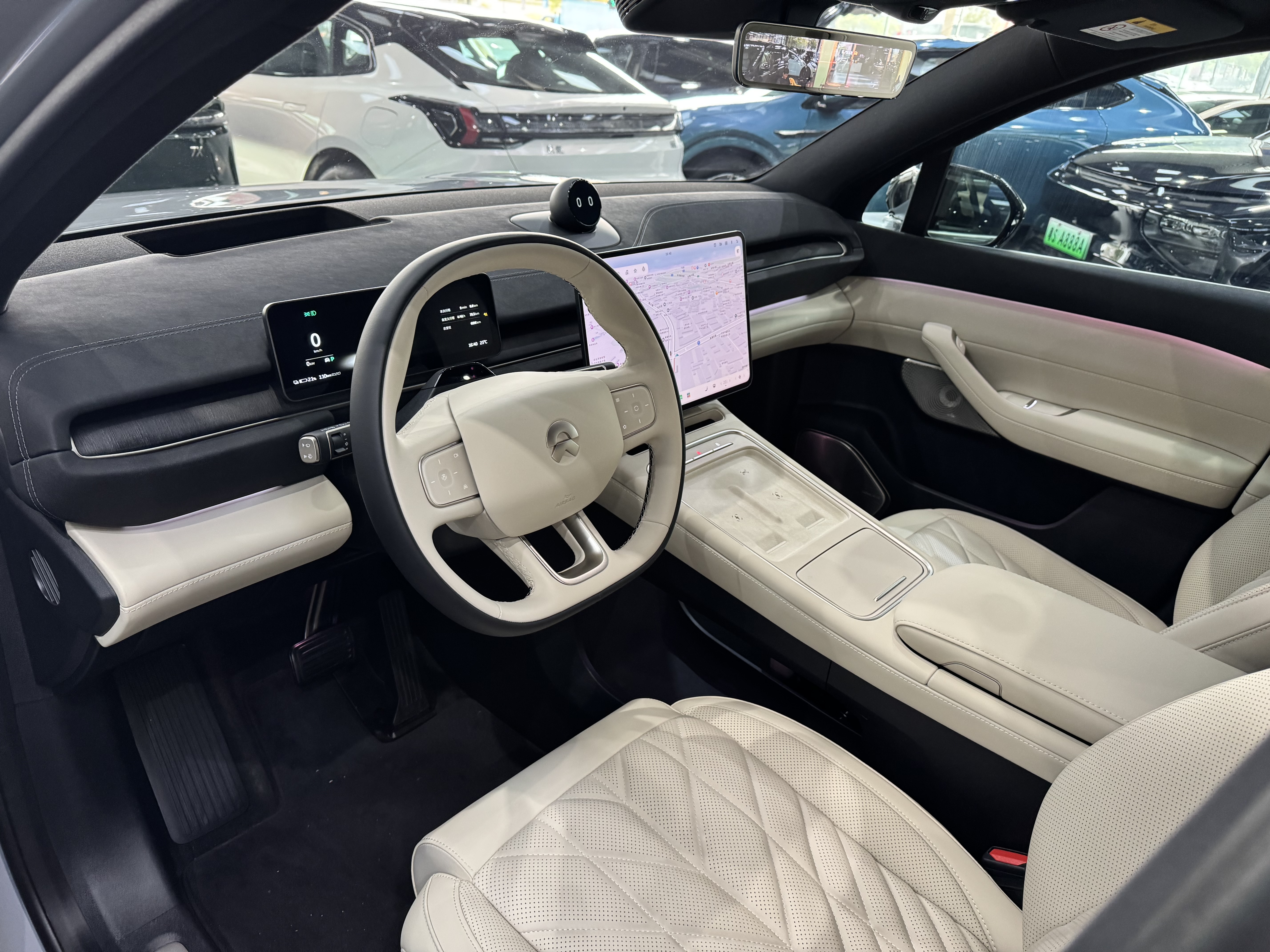 蔚来 蔚来EC6 2025 汽车图片 #9