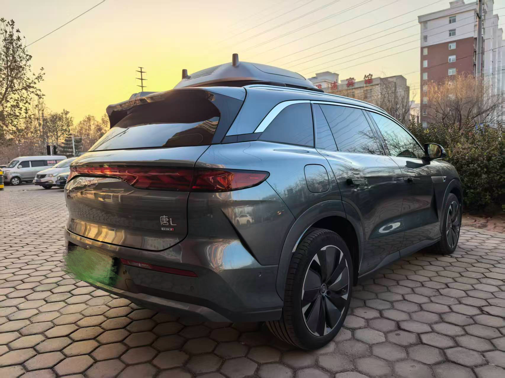 BYD Tang L 2025 car image #9