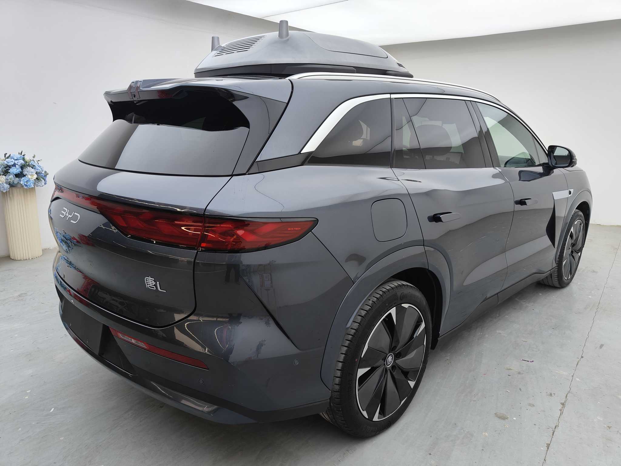 BYD Tang L 2026 immagine di auto #9