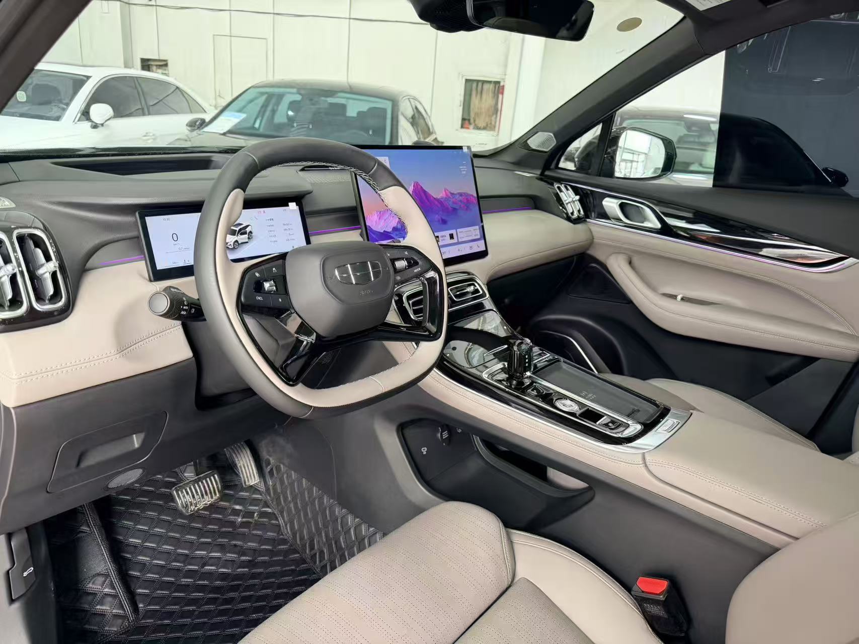 GEELY Boyue L 2026 car image #9