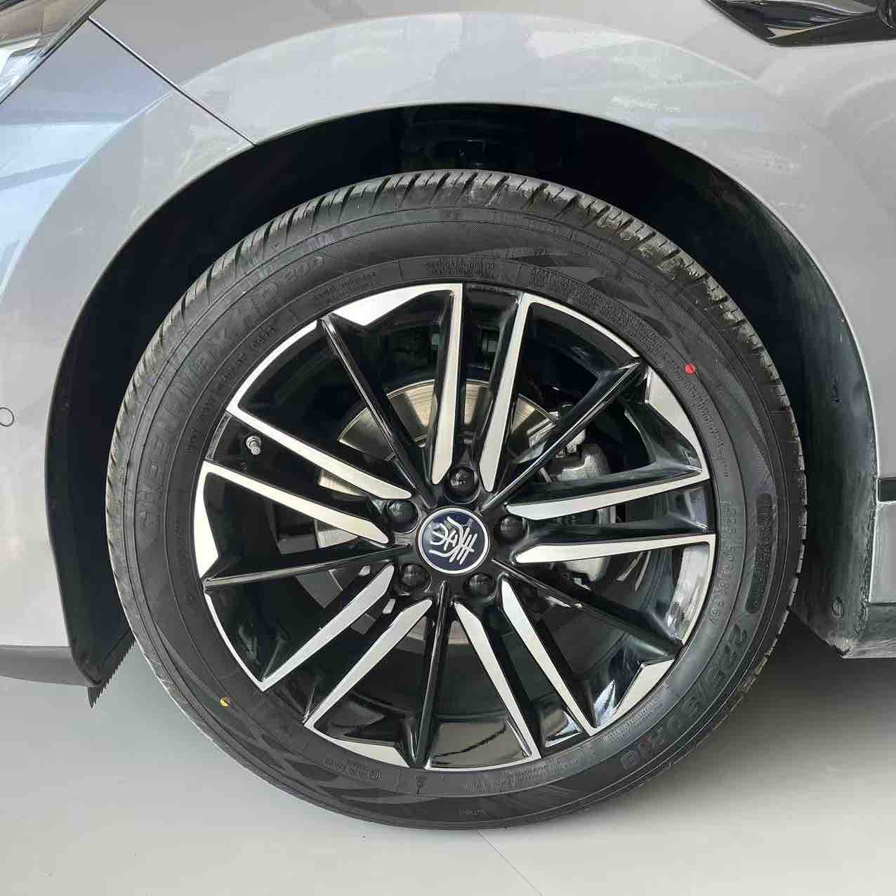 BYD Qin L 2025 #9 BYD Qin L 2025 car image #9