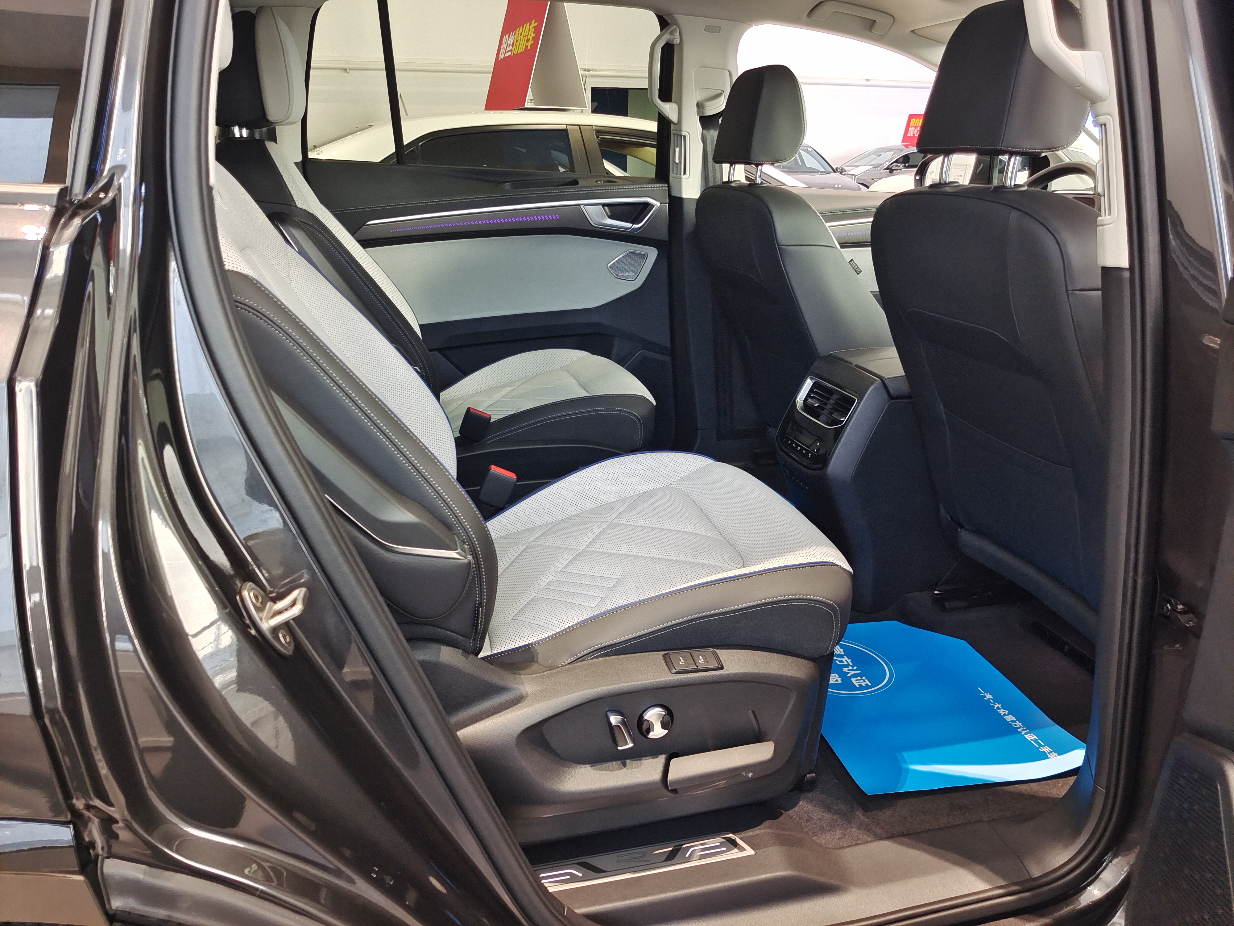 Volkswagen Talagon 2025 car image #9