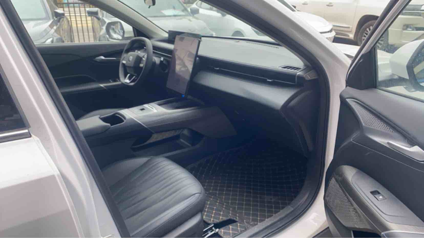 Changan EadoPHEV 2025 car image #9