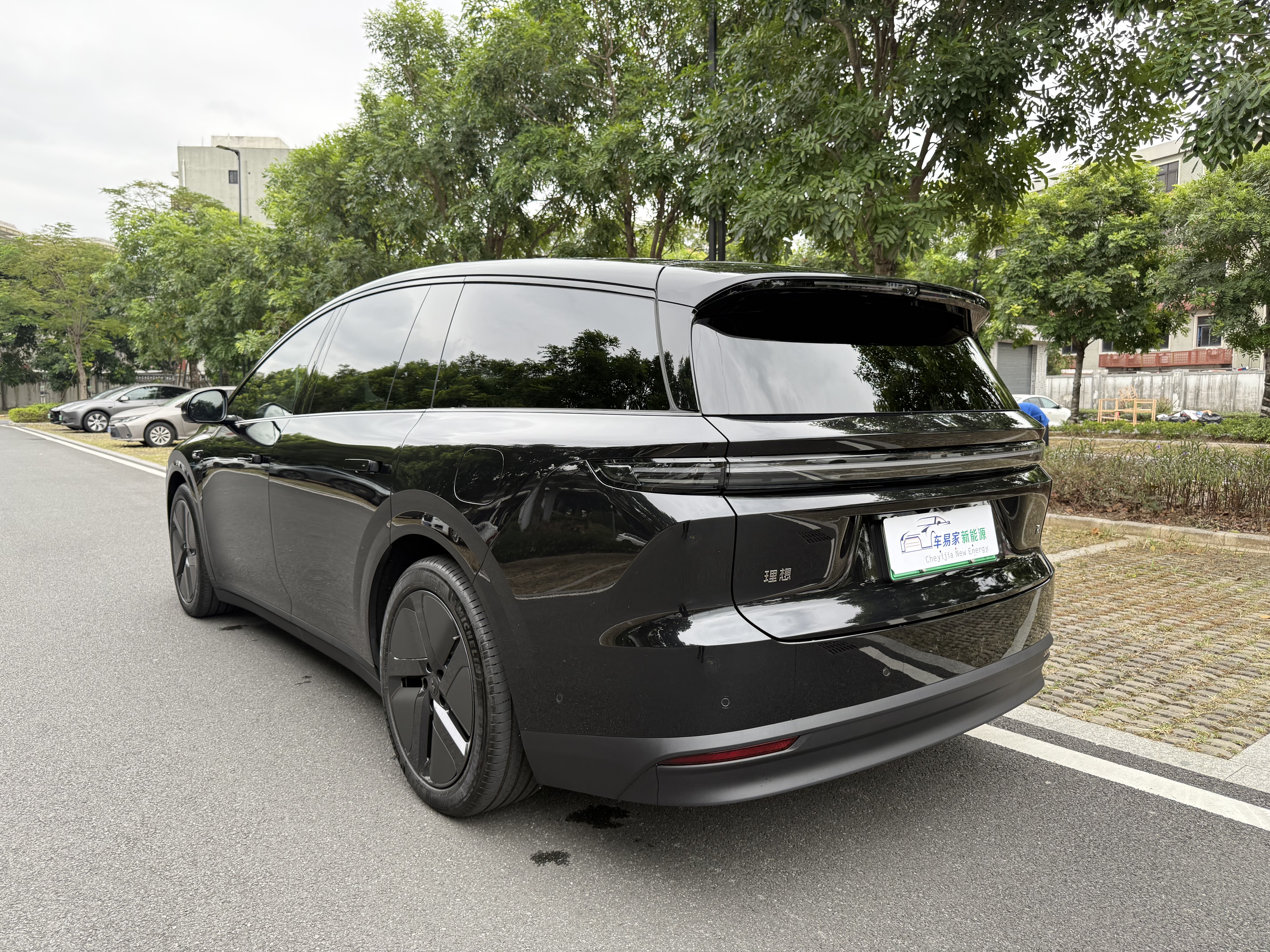 理想汽车 理想i6 2025 汽车图片 #9