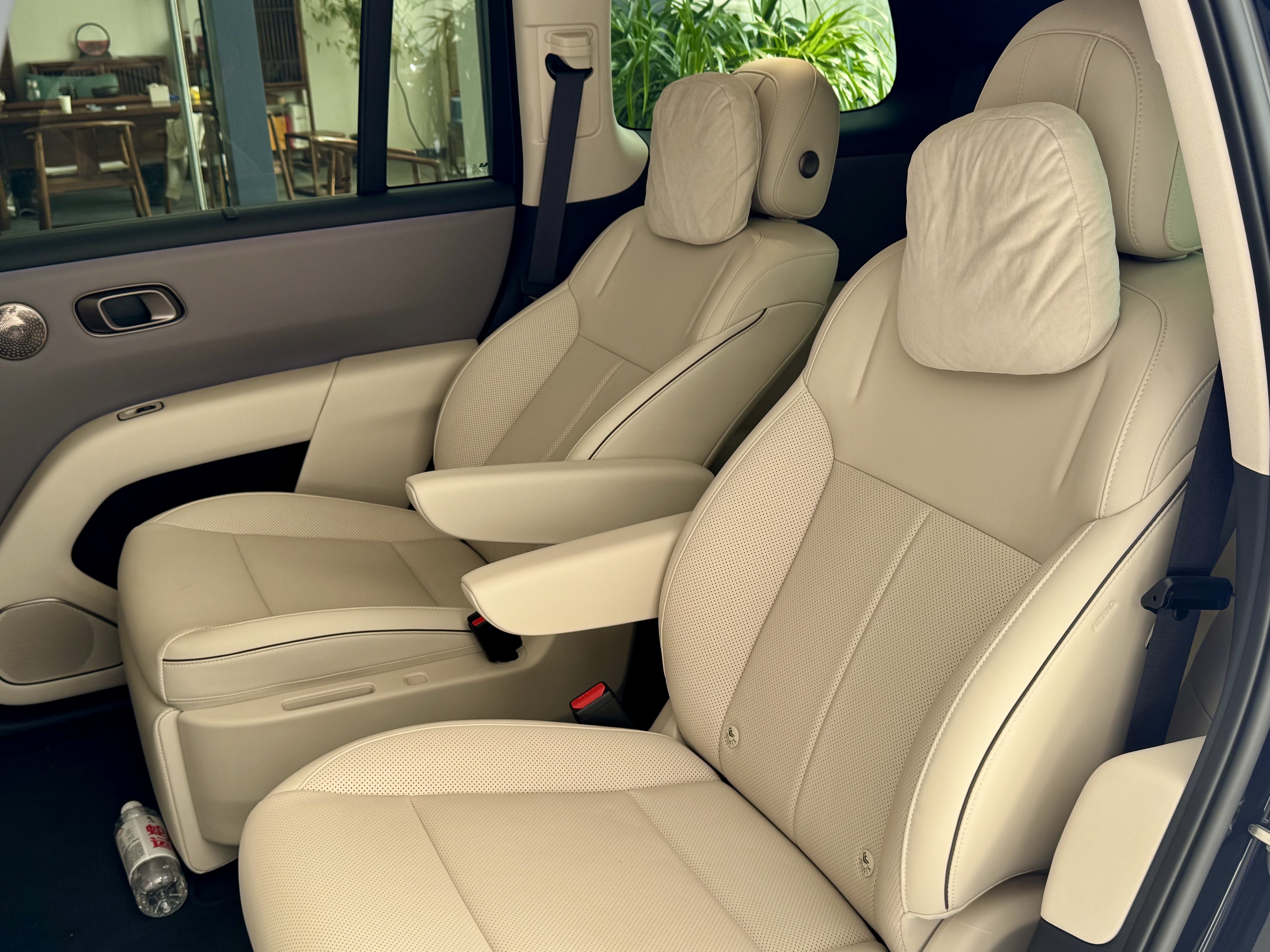 理想汽车 理想i6 2025 汽车图片 #9