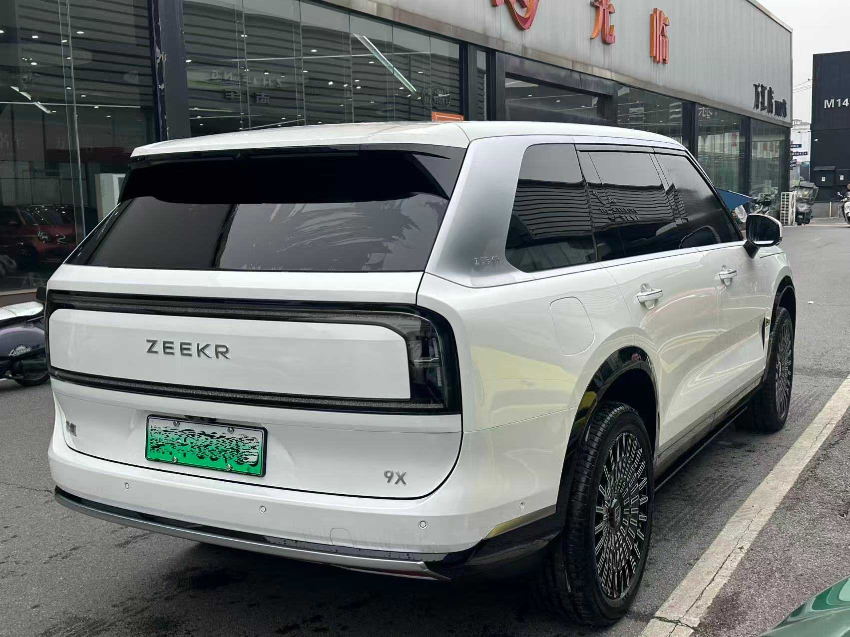 Zeekr 9X 2025 #9 Zeekr 9X 2025 car image #9