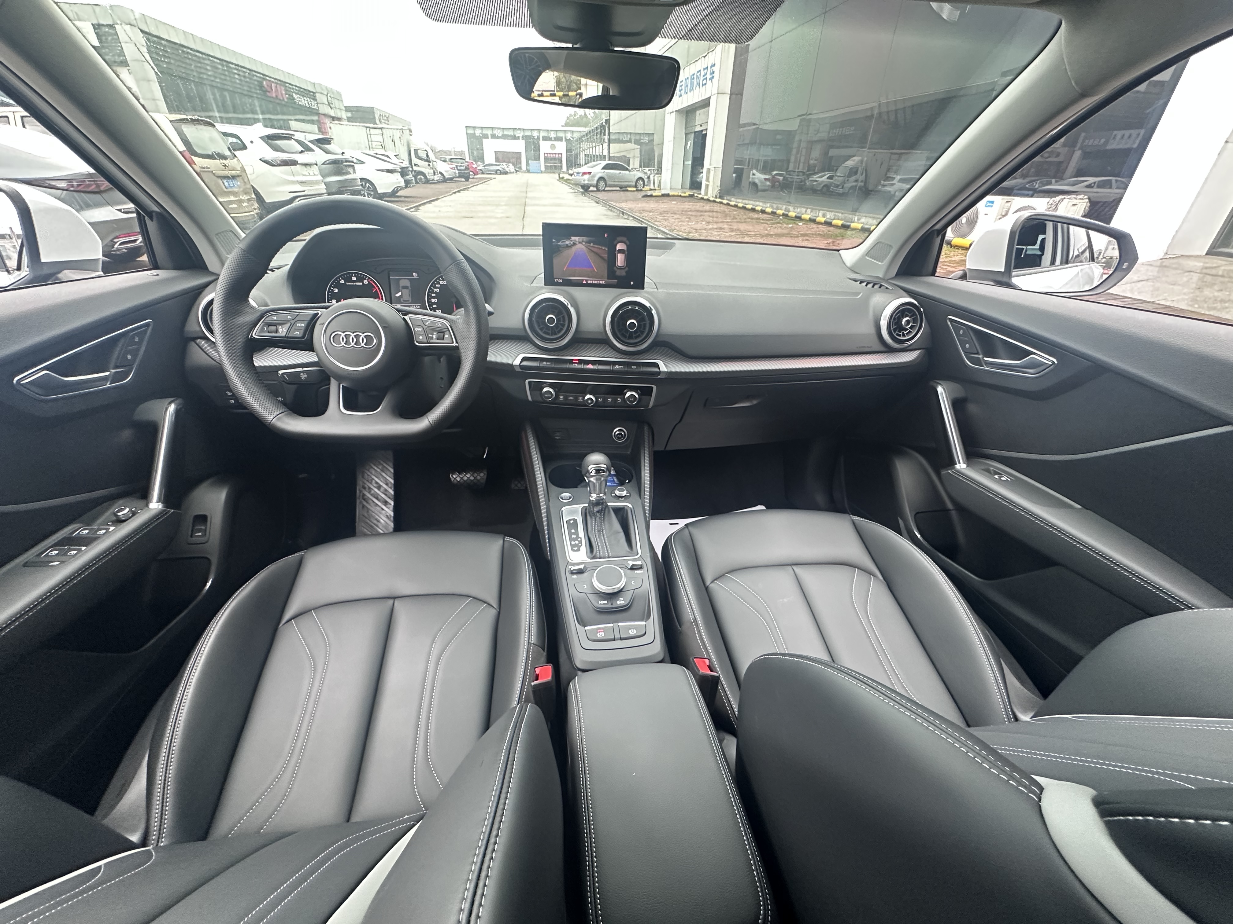 Q2L 2025 car image #9