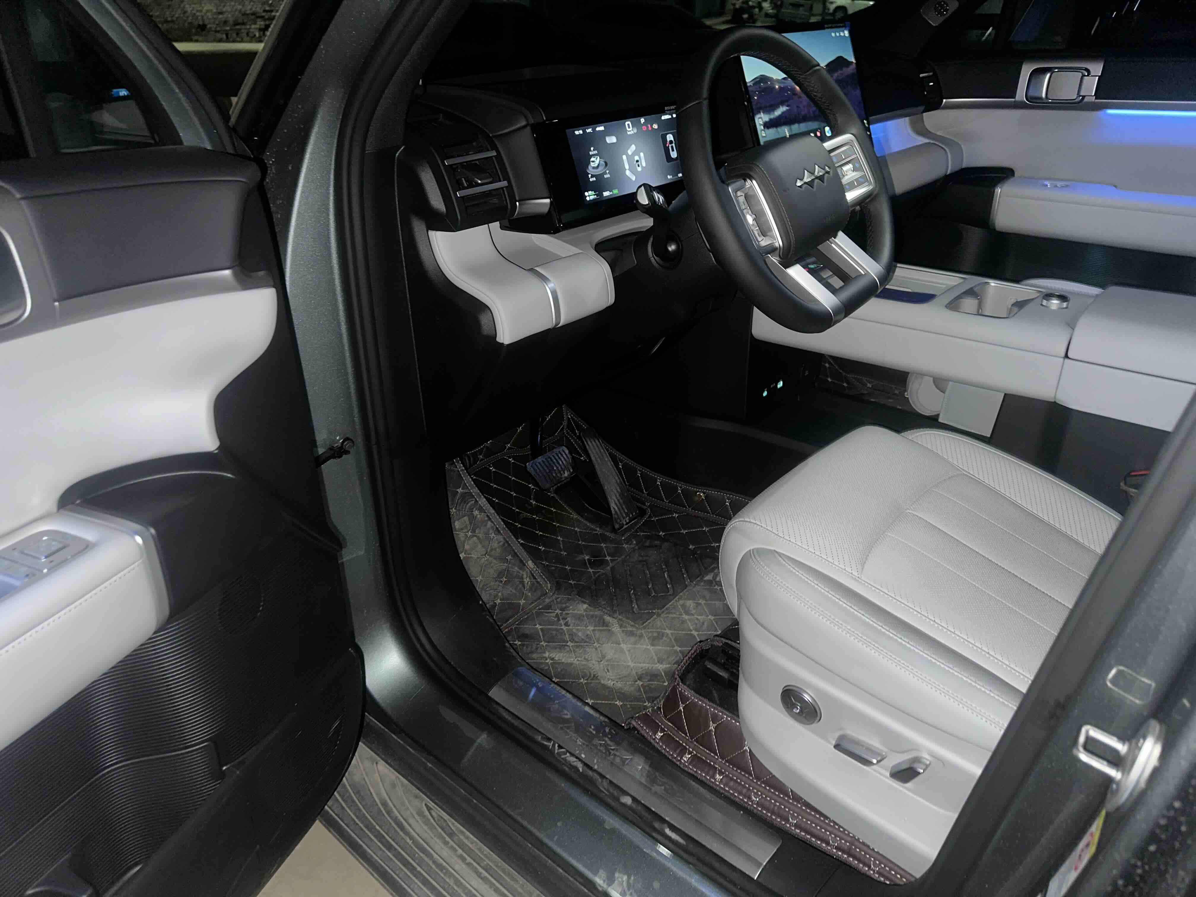 FangChengBao Tiger 7 2025 imagem de carro #9