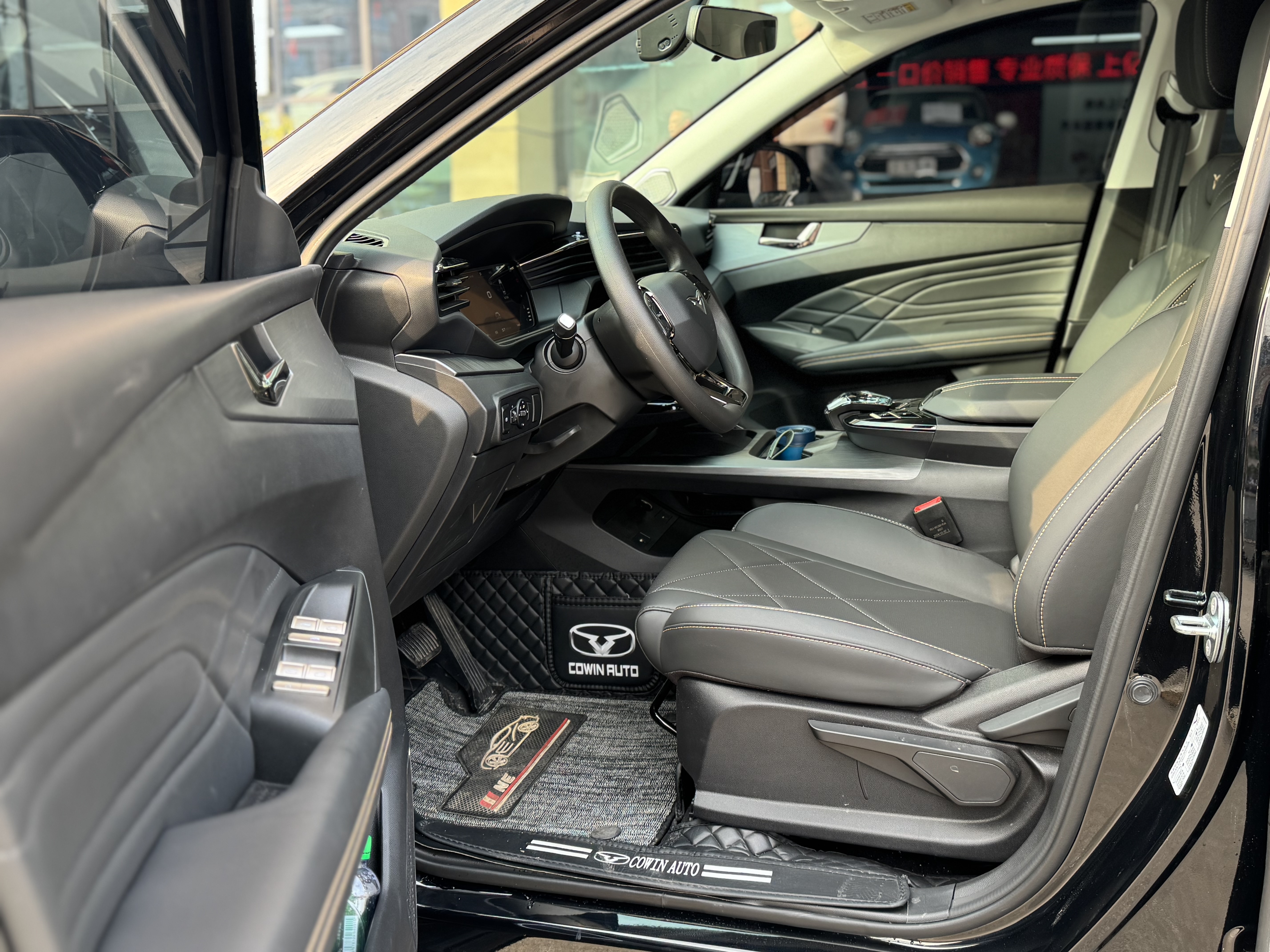 Kaiyi Kunlun 2025 #9 Kaiyi Kunlun 2025 car image #9