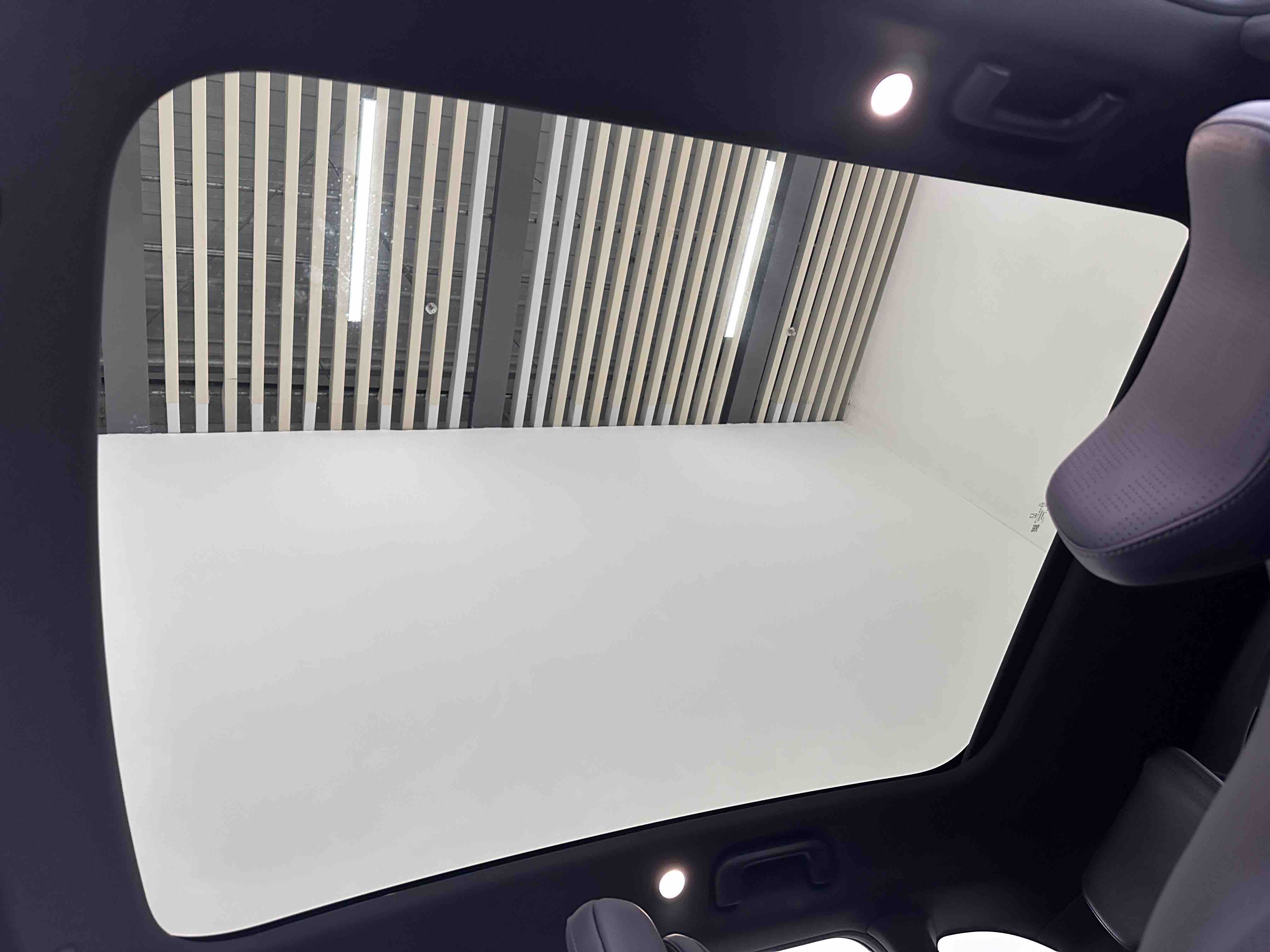 Avatr 07 2025 car image #9