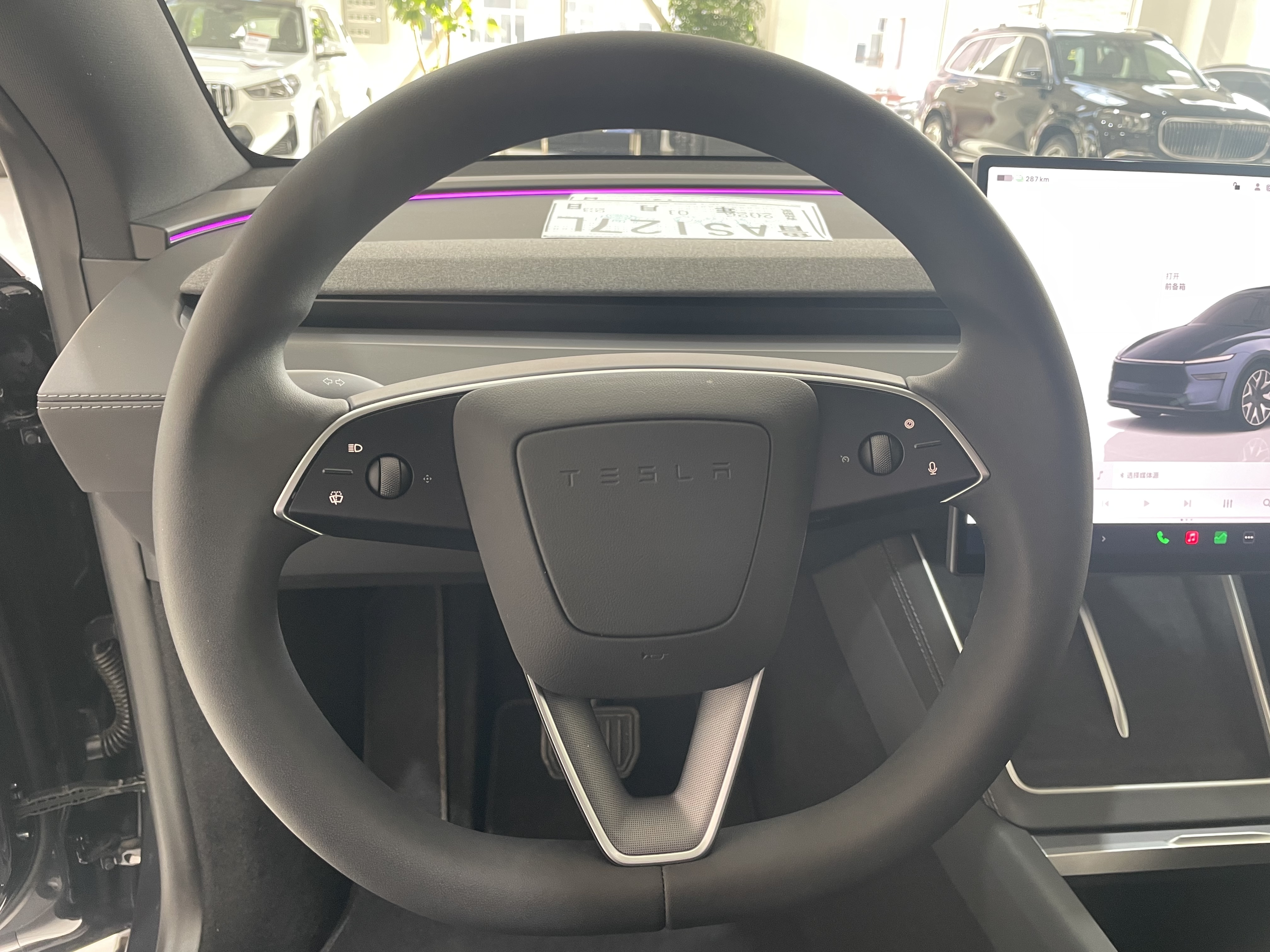 特斯拉 Model Y L 2025 汽车图片 #9