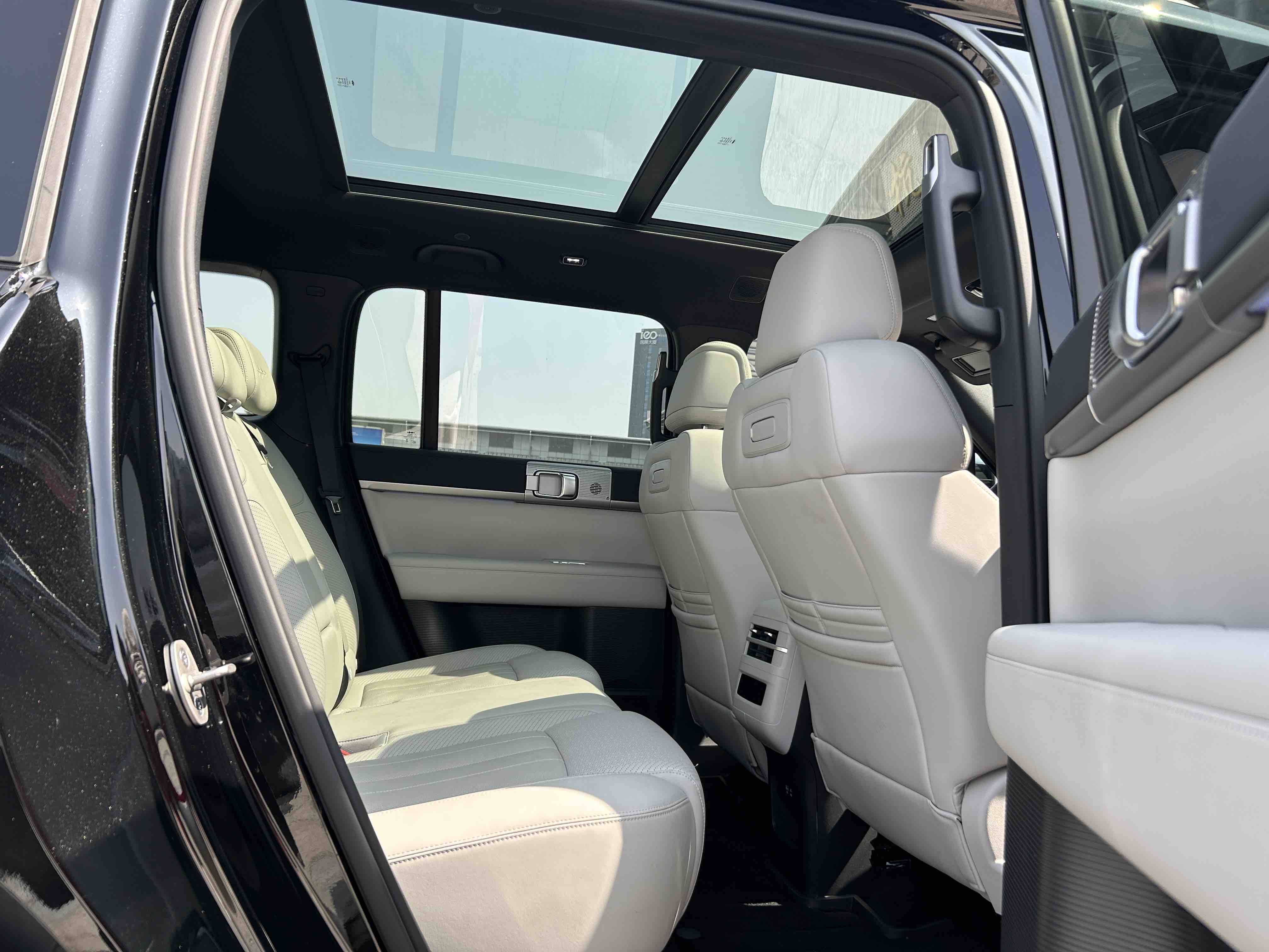 FangChengBao Tiger 7 2025 car image #9