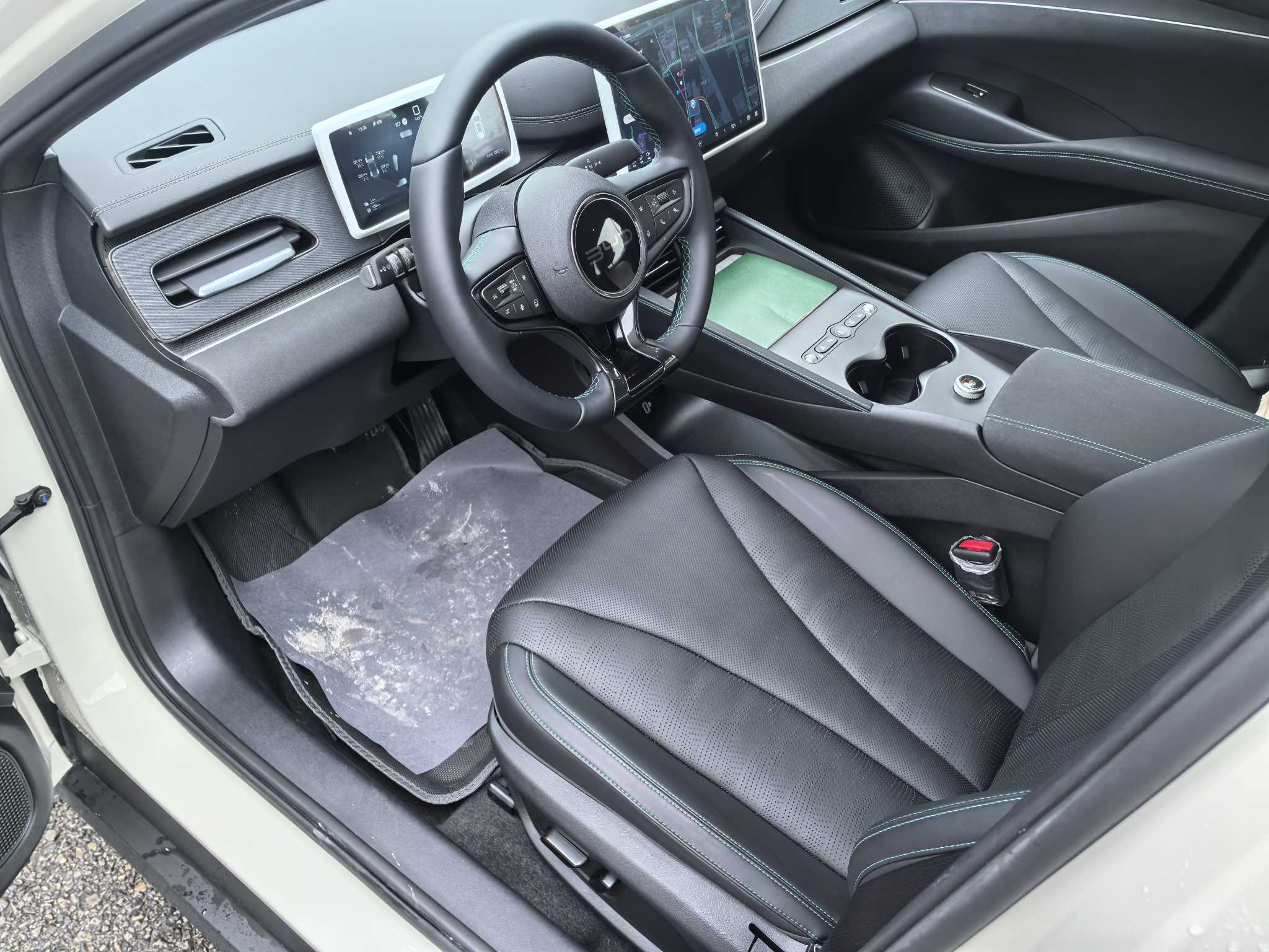 BYD Seal 06 DM-i 2025 #9 BYD Seal 06 DM-i 2025 immagine di auto #9