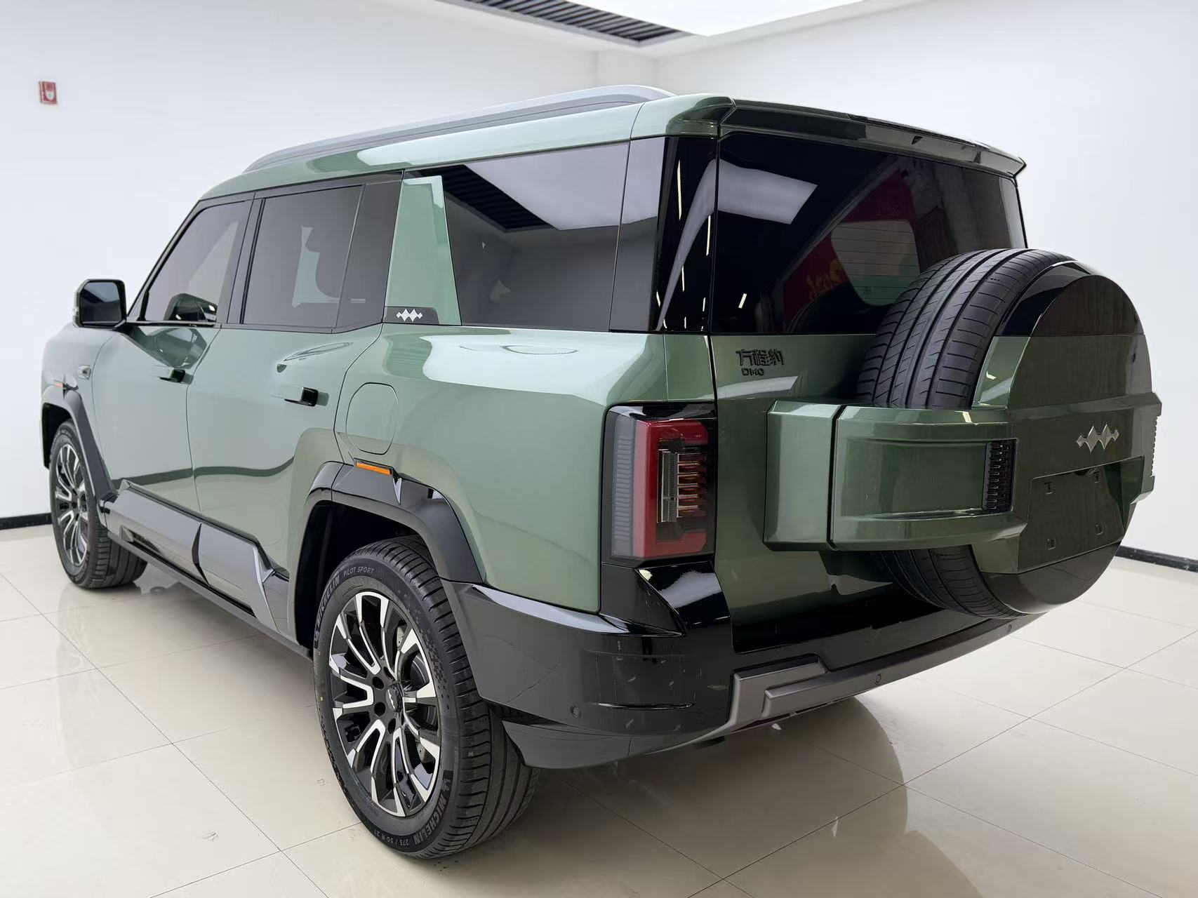 FangChengBao Leopard 8 2026 #9 FangChengBao Leopard 8 2026 car image #9