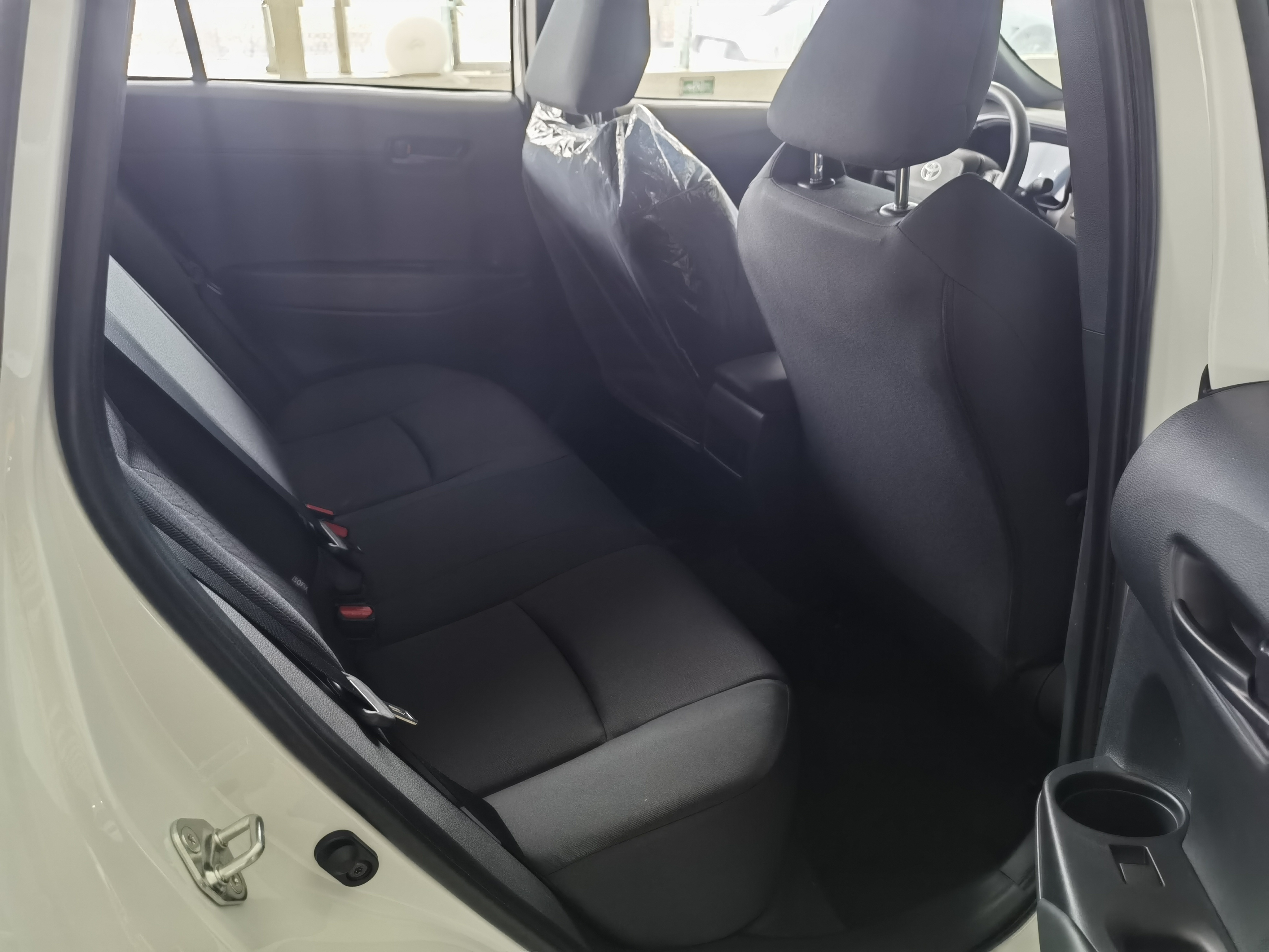 丰田 卡罗拉锐放 2026 汽车图片 #9