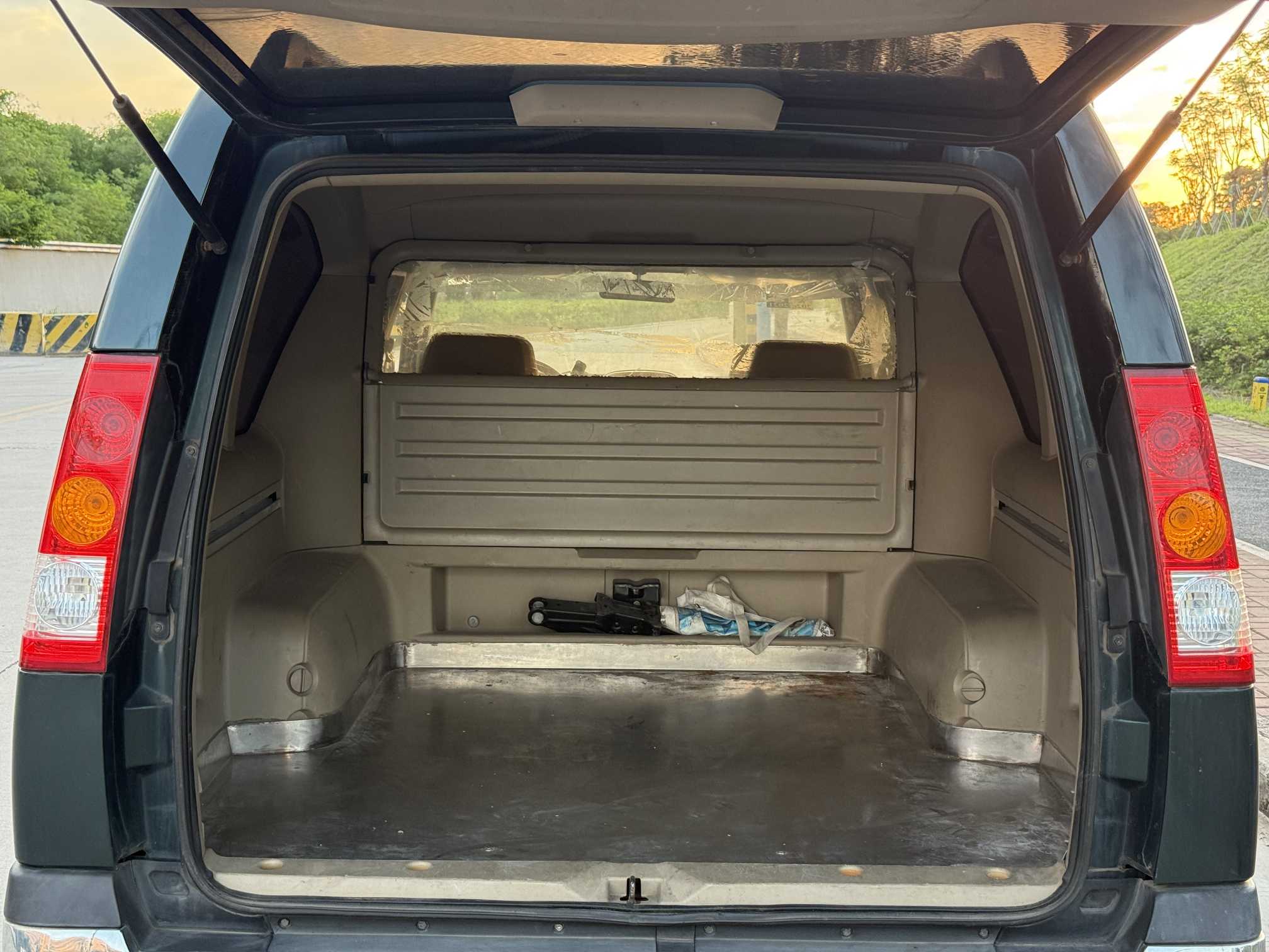 日产 日产ZN厢式车 2014 汽车图片 #9