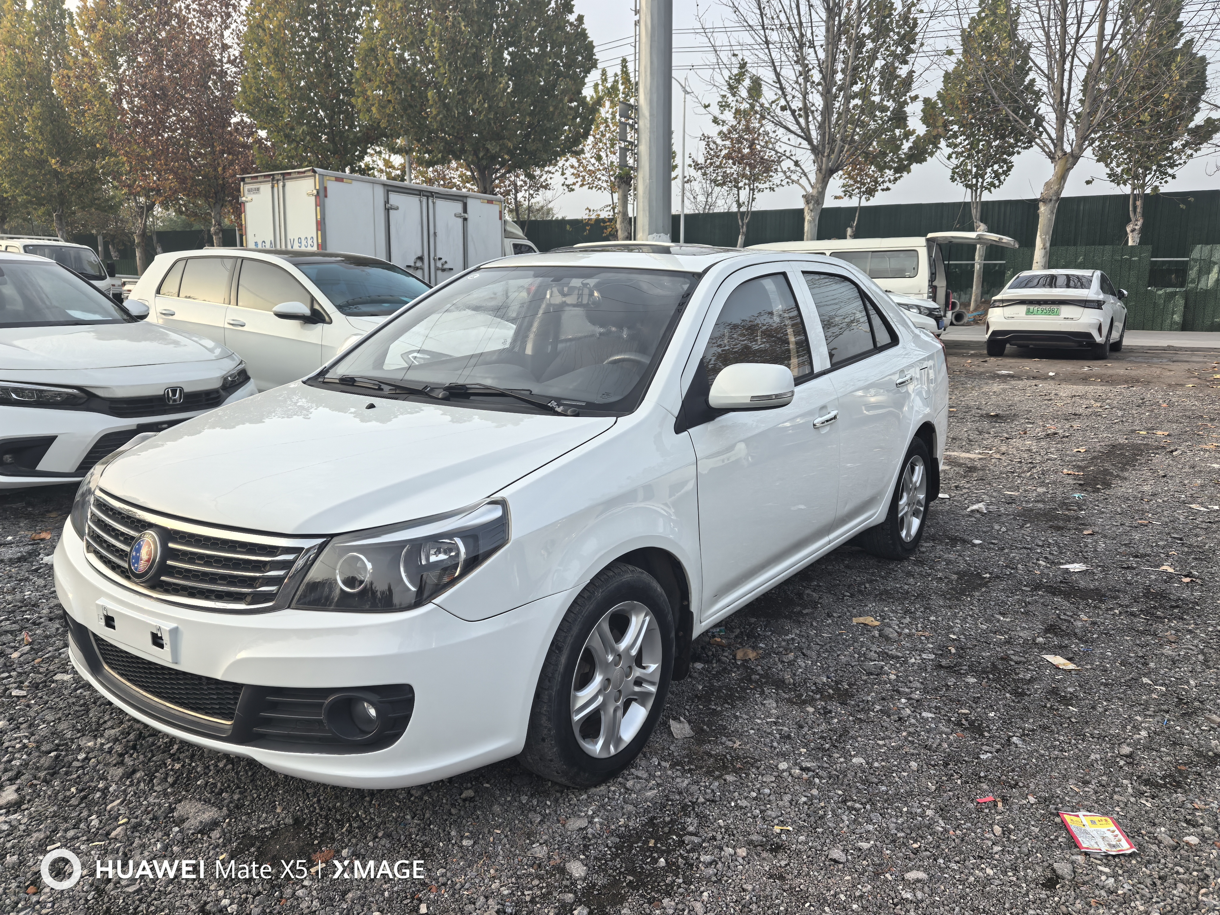 GEELY KingKong 2015 car image #9