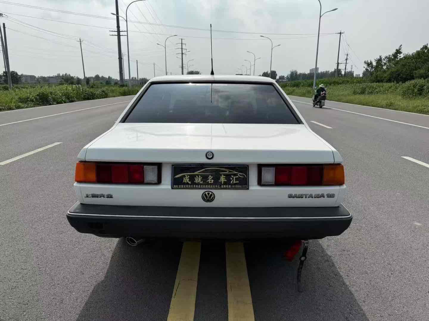 Volkswagen Santana Classic 2011 #9 Volkswagen Santana Classic 2011 car image #9