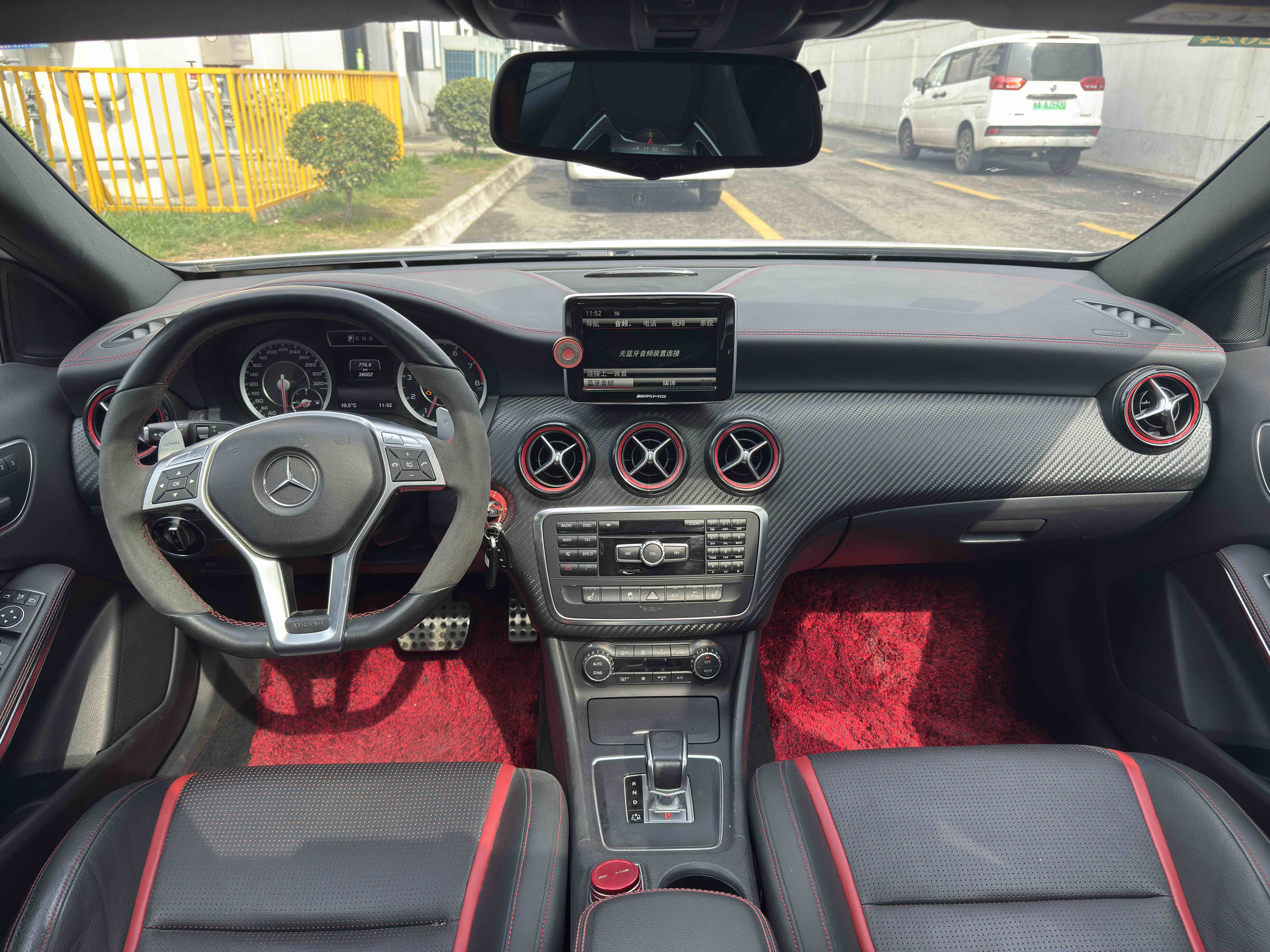 Mercedes-Benz A AMG (Imported) 2014 immagine di auto #9