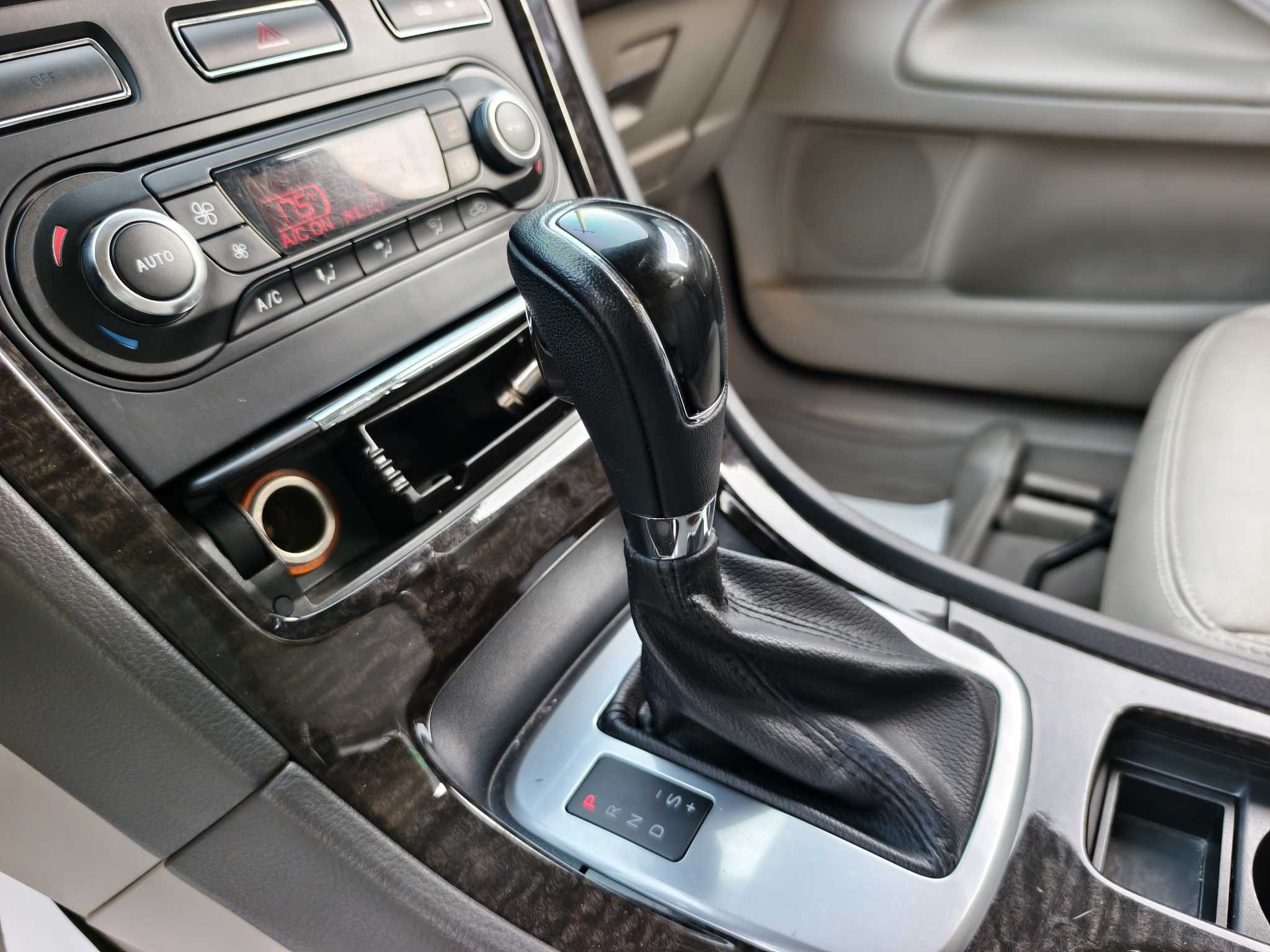 Ford Mondeo-Zhisheng 2013 #9 Ford Mondeo-Zhisheng 2013 car image #9