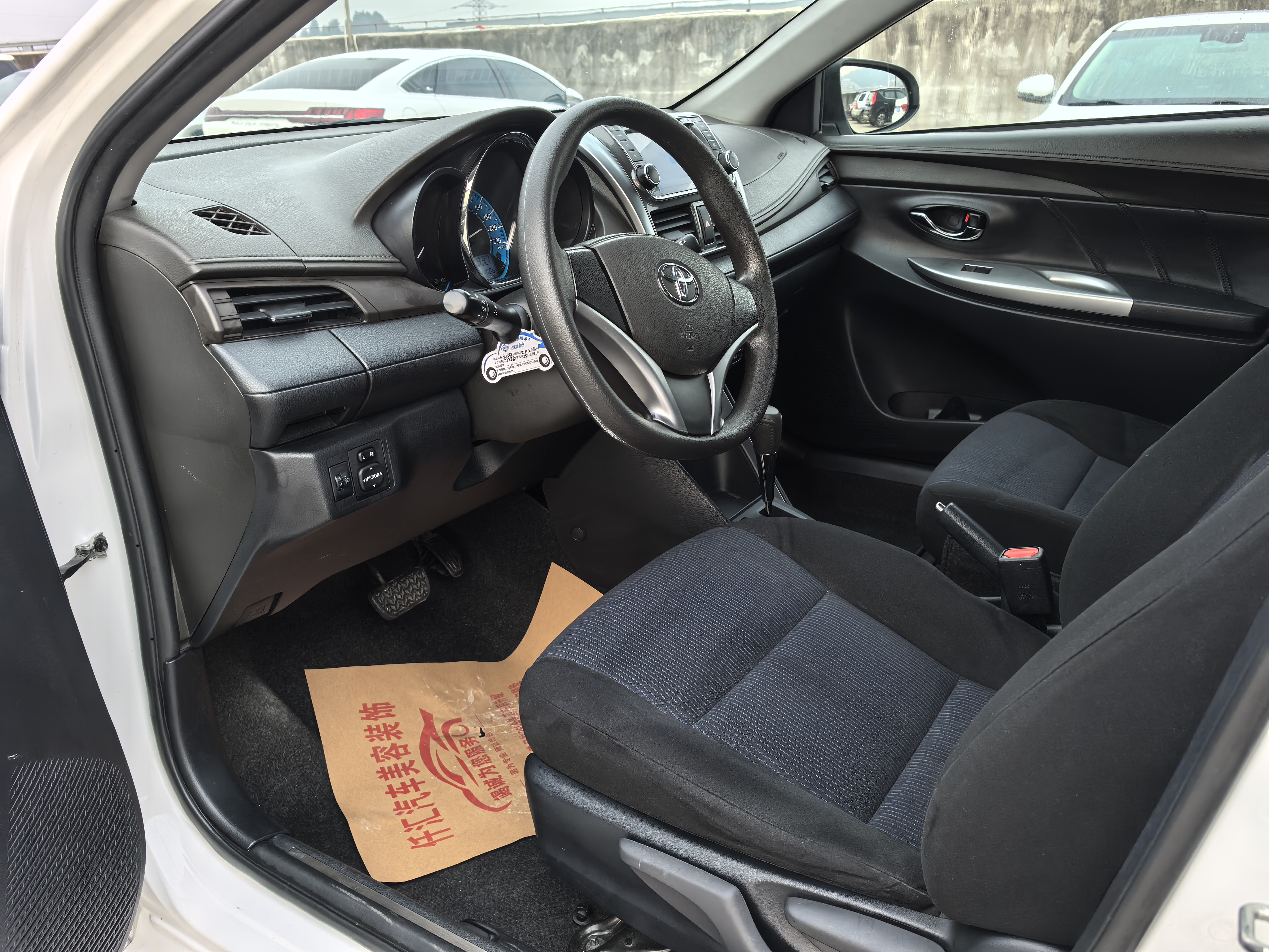 Yaris L Zhixuan 2015 #9 Yaris L Zhixuan 2015 car image #9