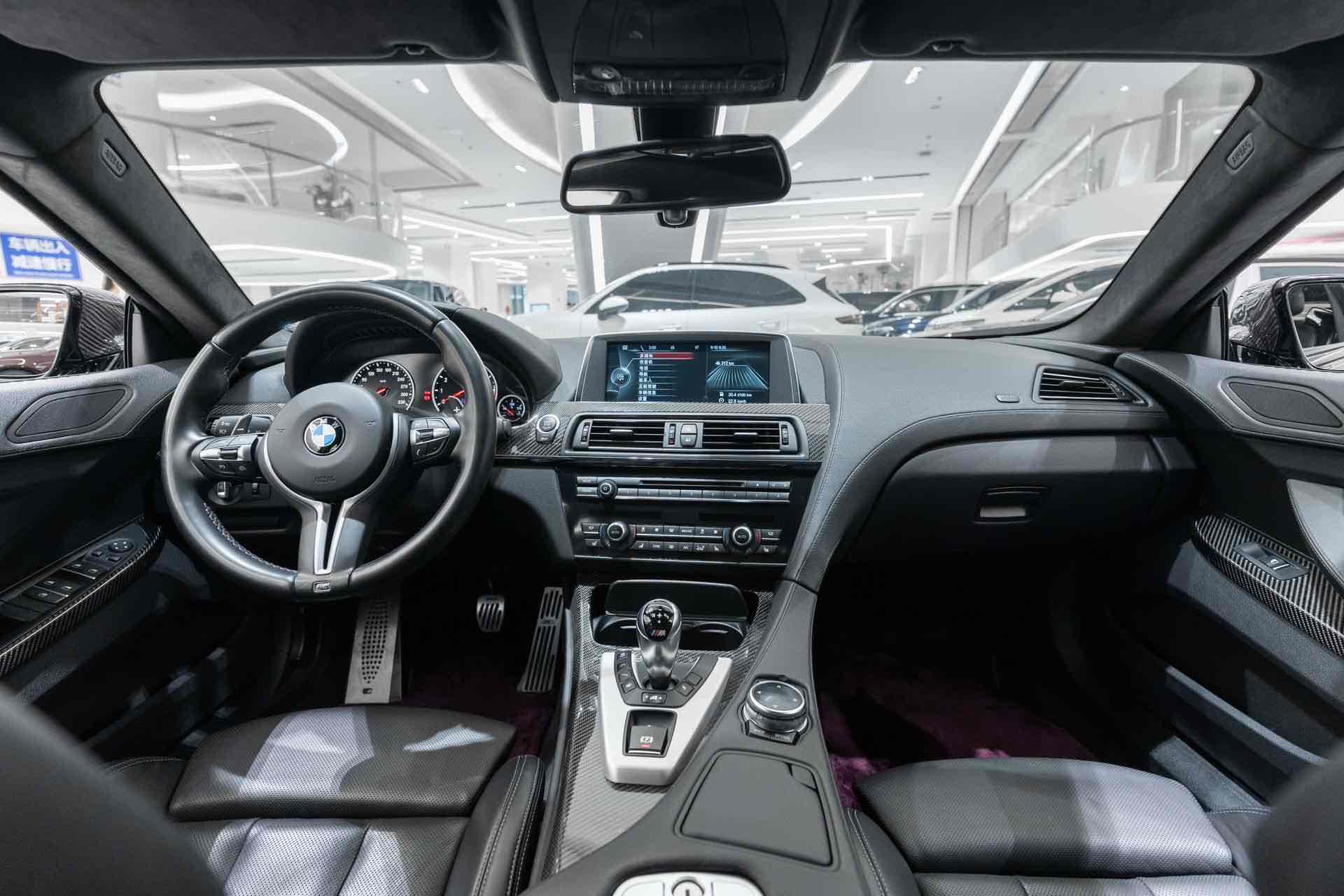 BMW M6 2014 car image #9