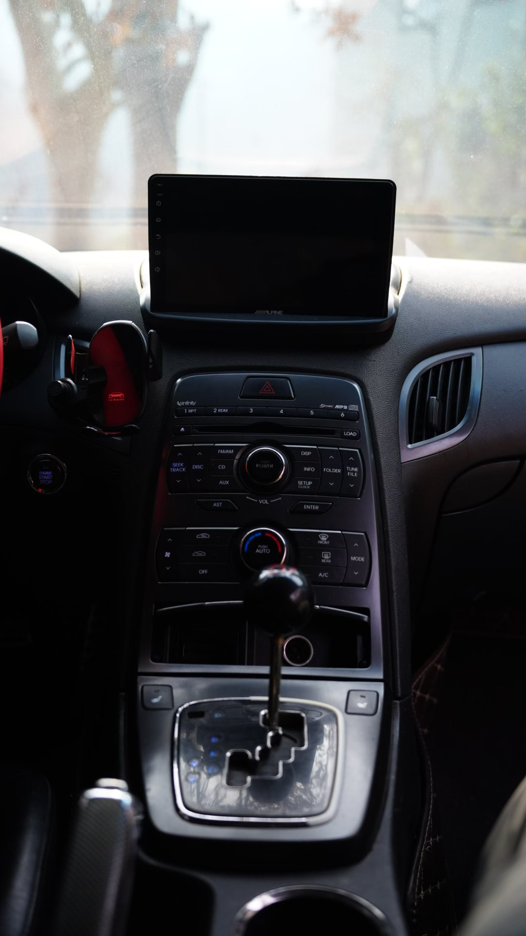 Hyundai Rohens-Coupe 2011 car image #9