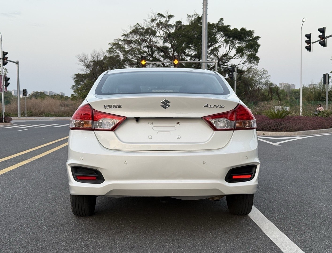 铃木 启悦 2016 汽车图片 #9