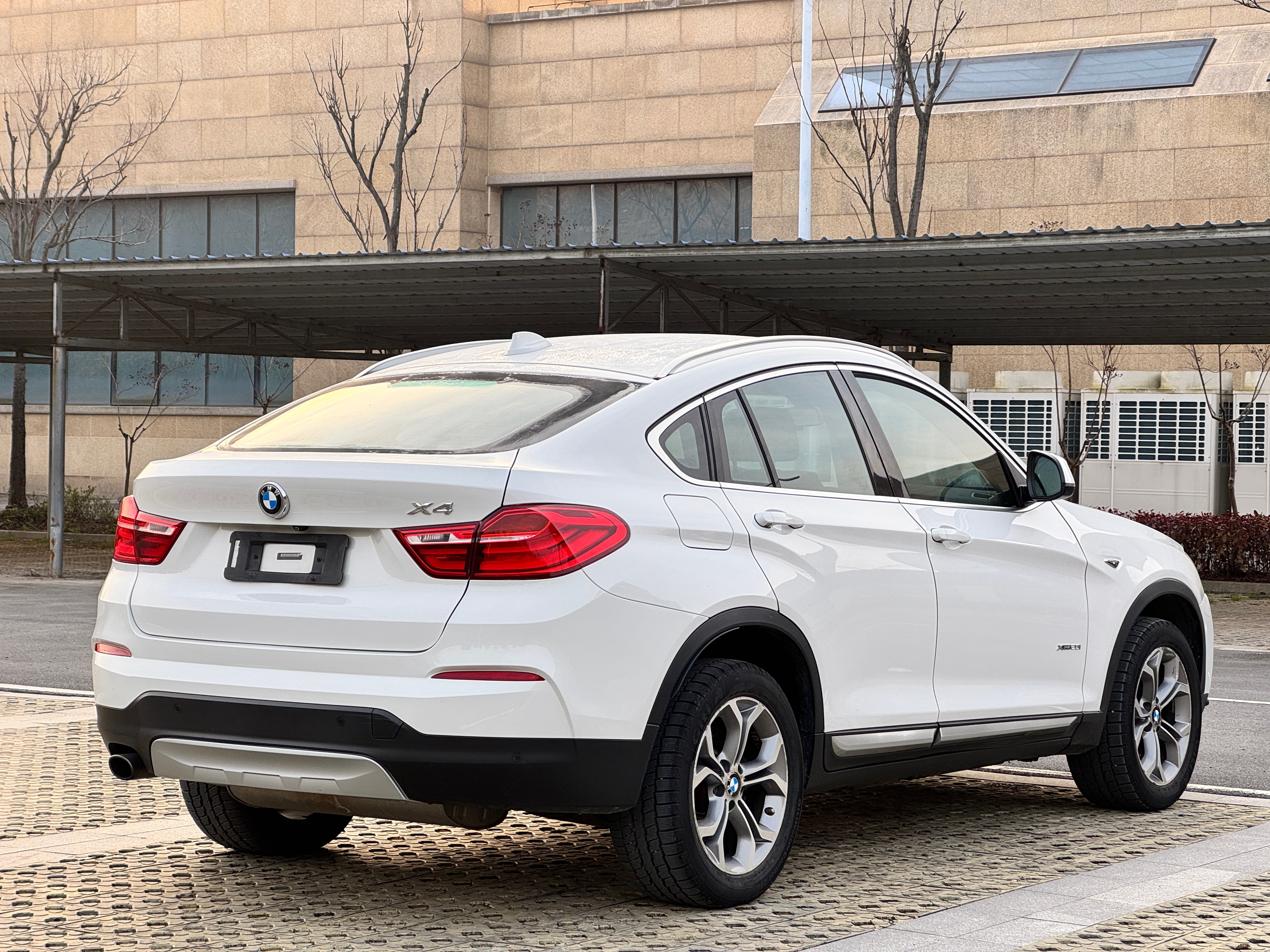 BMW X4 2015 изображение автомобиля #9