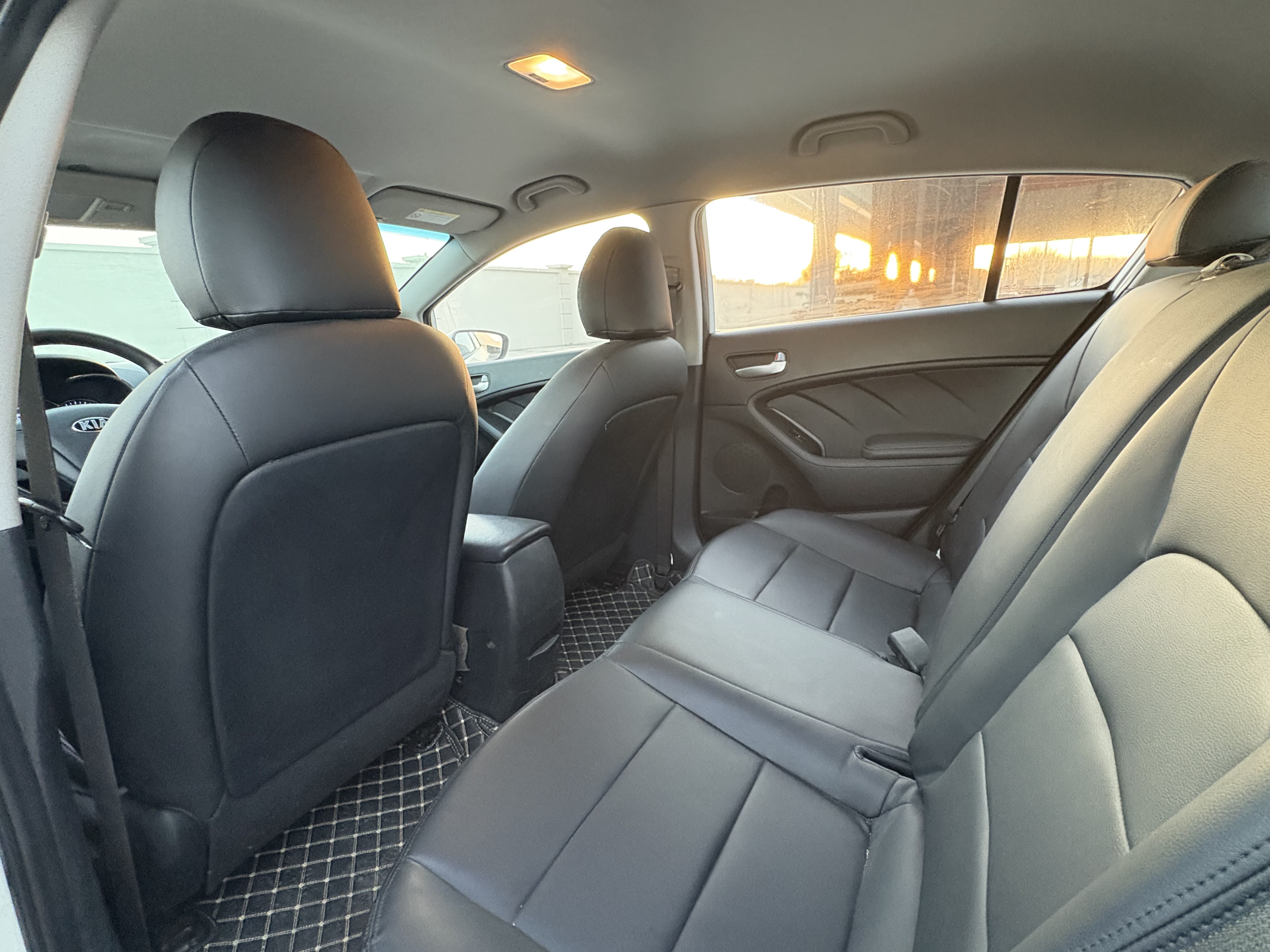 Kia Forte Koup 2015 изображение автомобиля #9