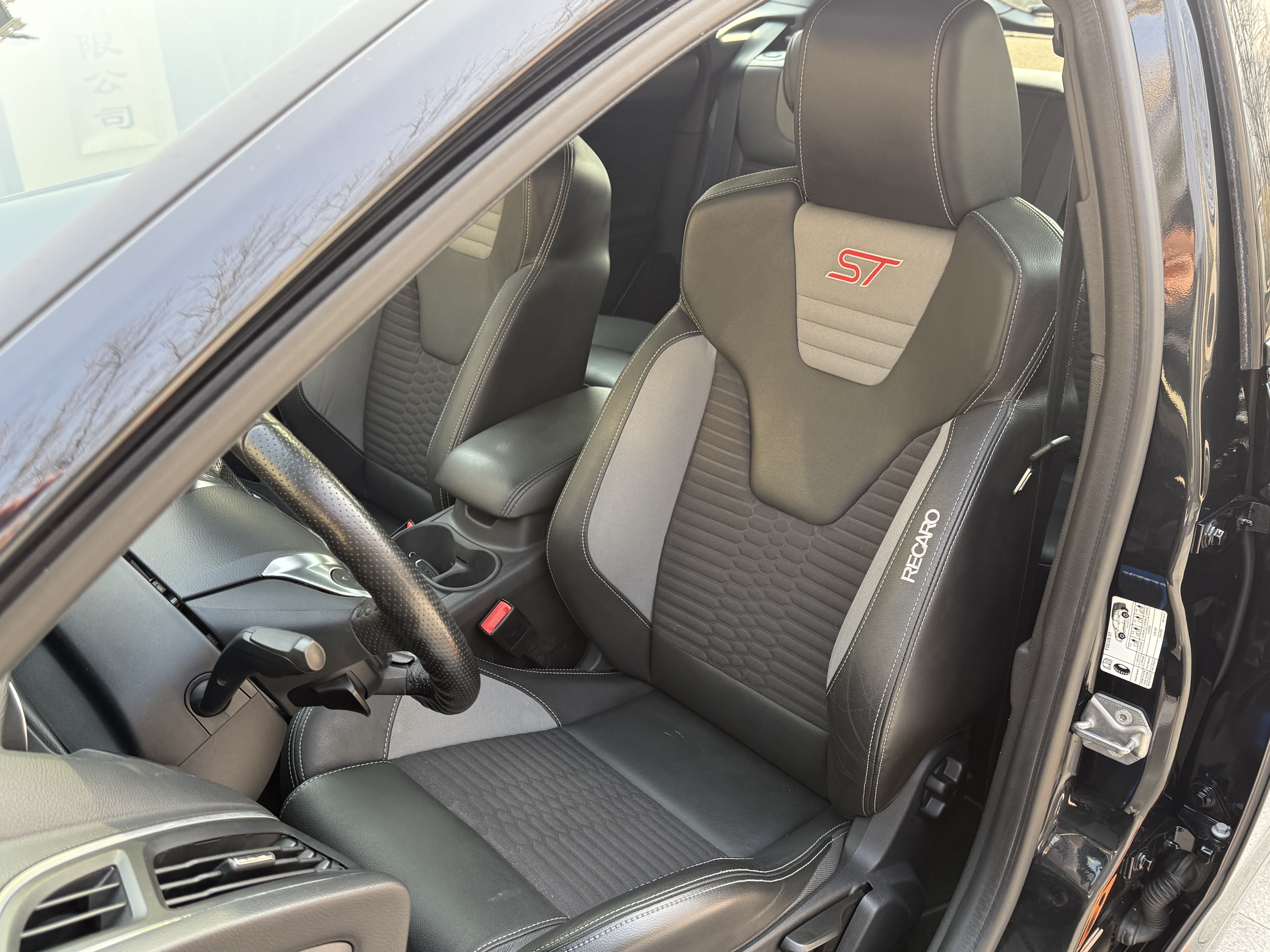 Ford Focus (Imported) 2014 imagem de carro #9