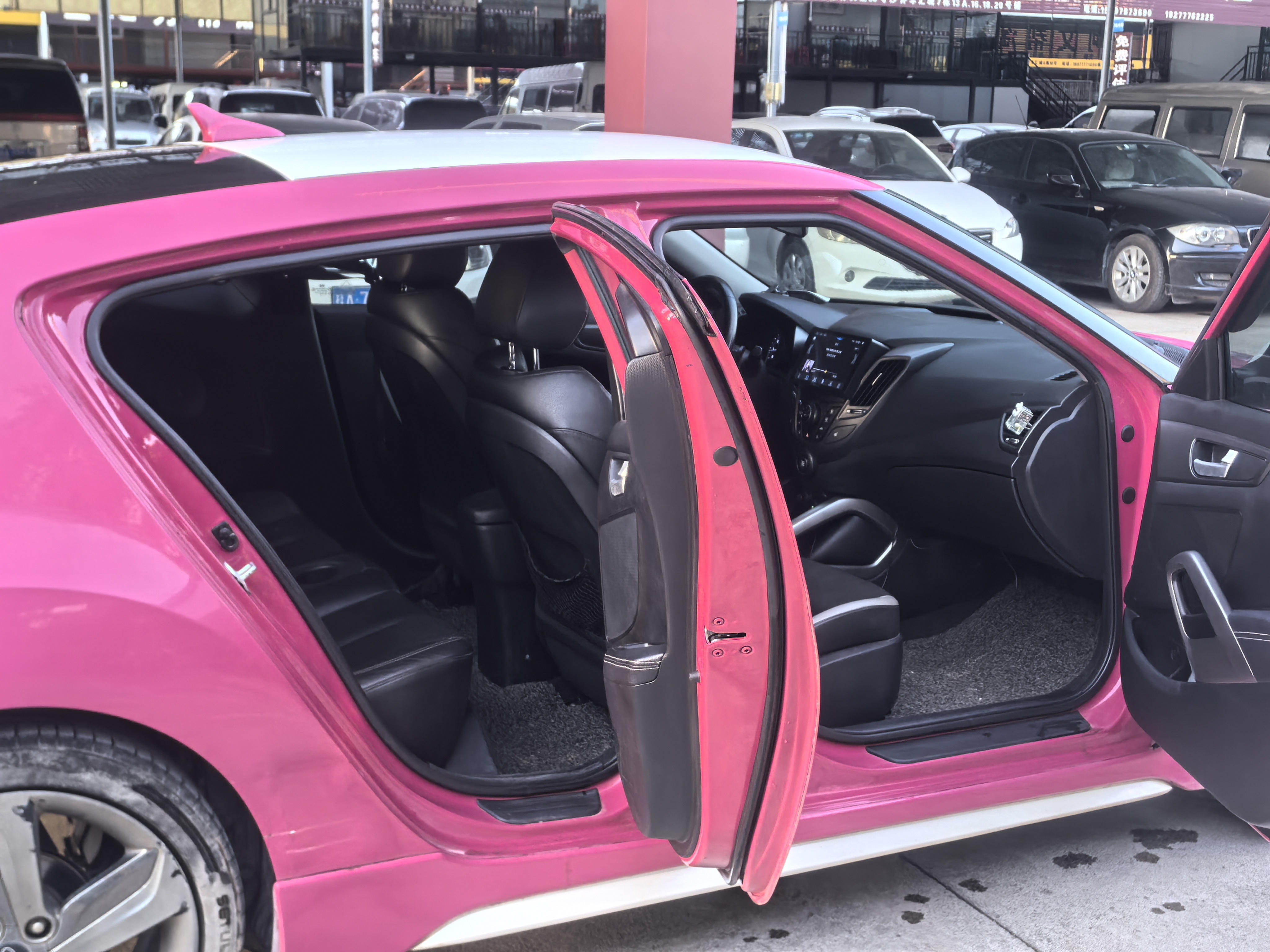 Hyundai Veloster 2014 immagine di auto #9