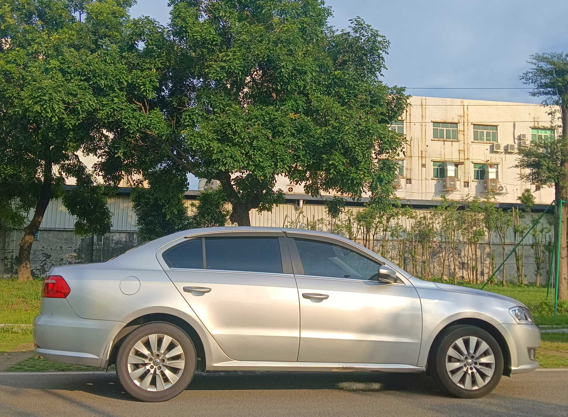Volkswagen Lavida 2015 #9 Volkswagen Lavida 2015 car image #9