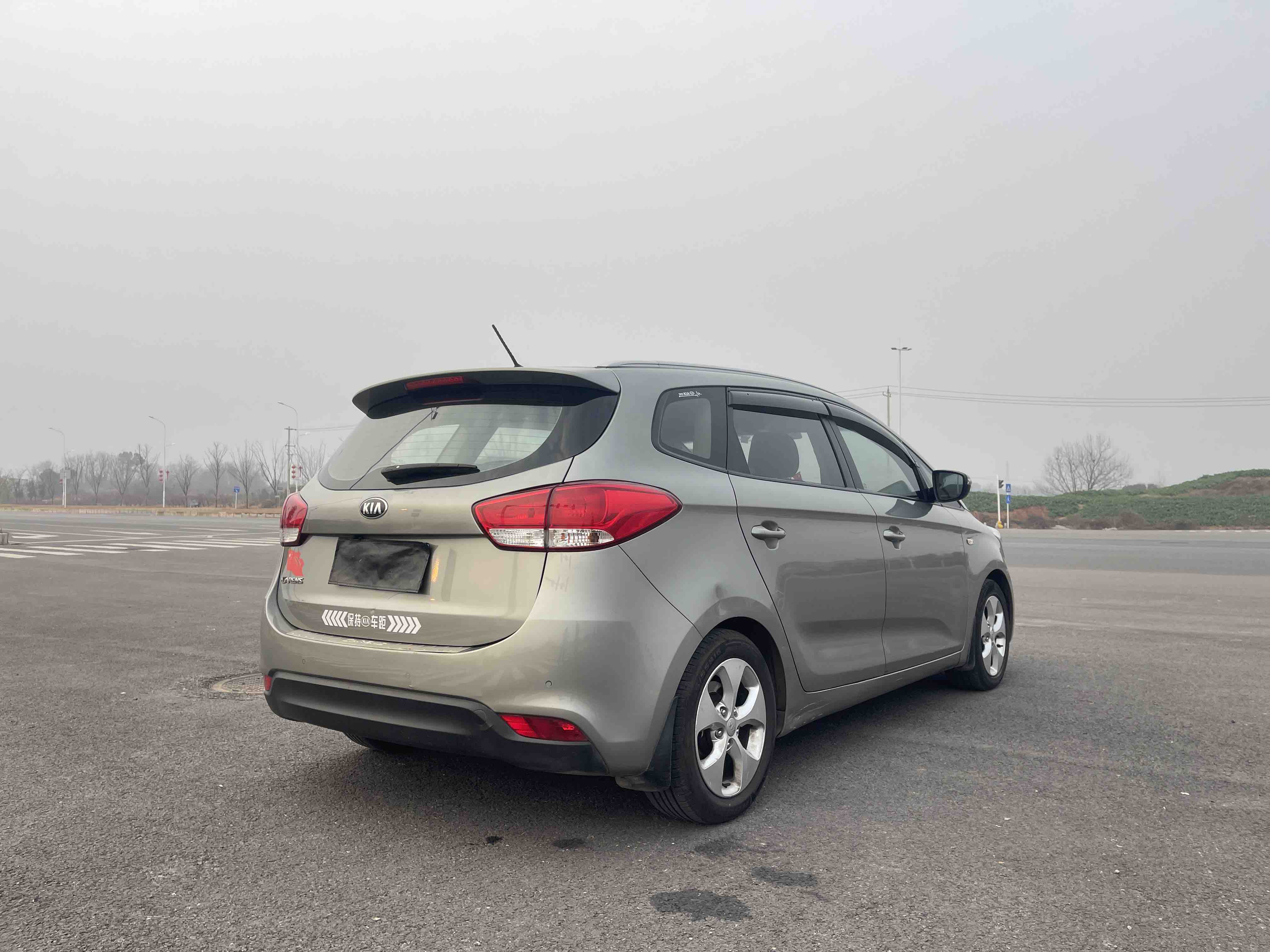 起亚 佳乐 2016 汽车图片 #9