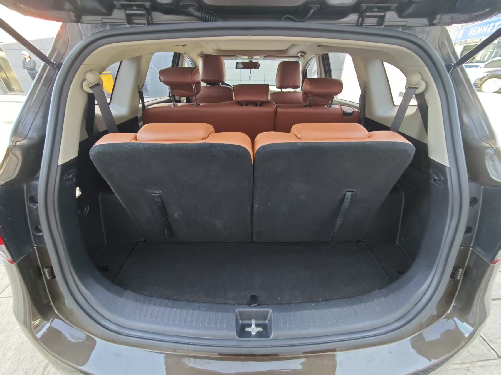 Kia Carens 2015 immagine di auto #9