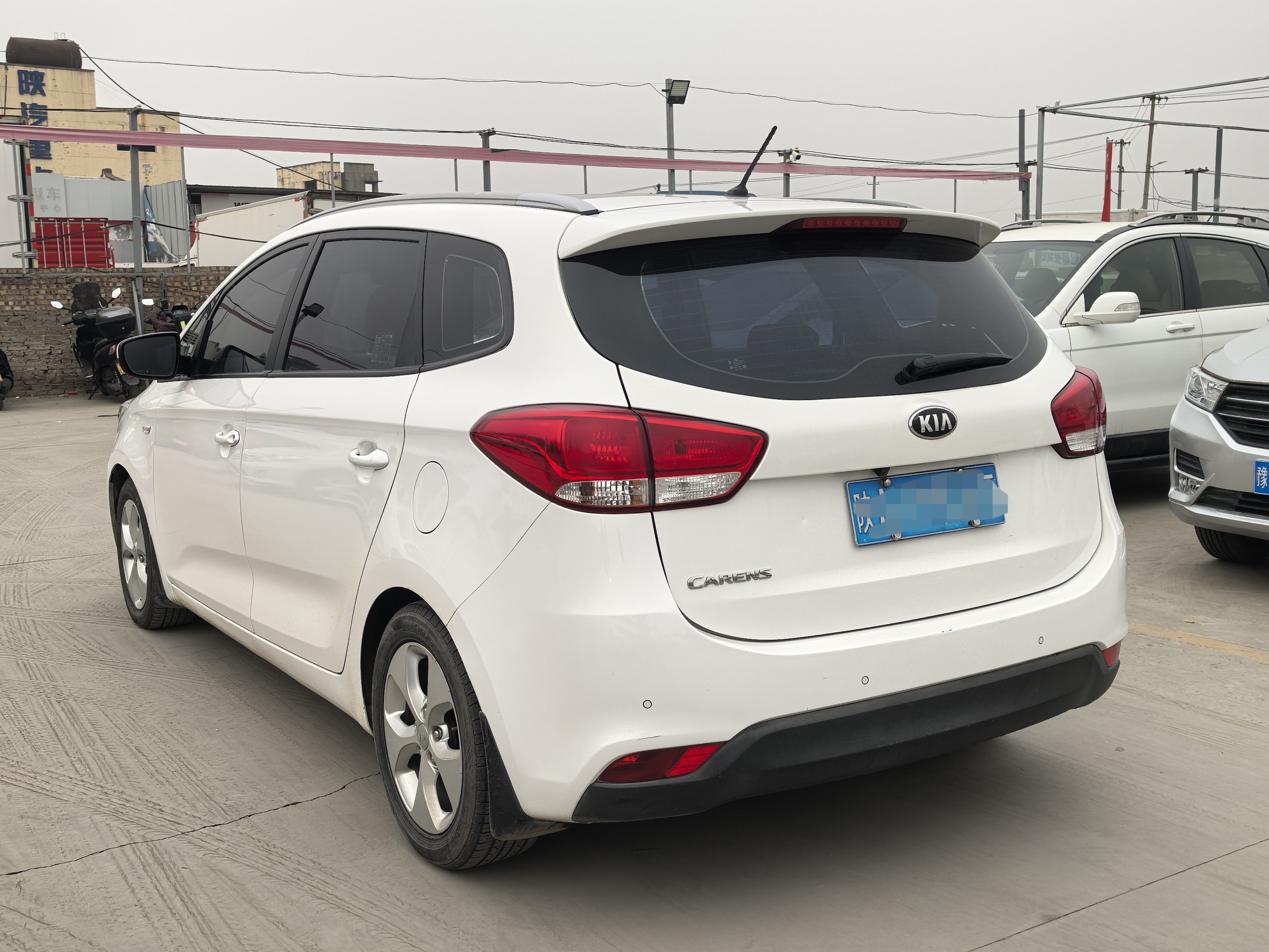 起亚 佳乐 2014 汽车图片 #9